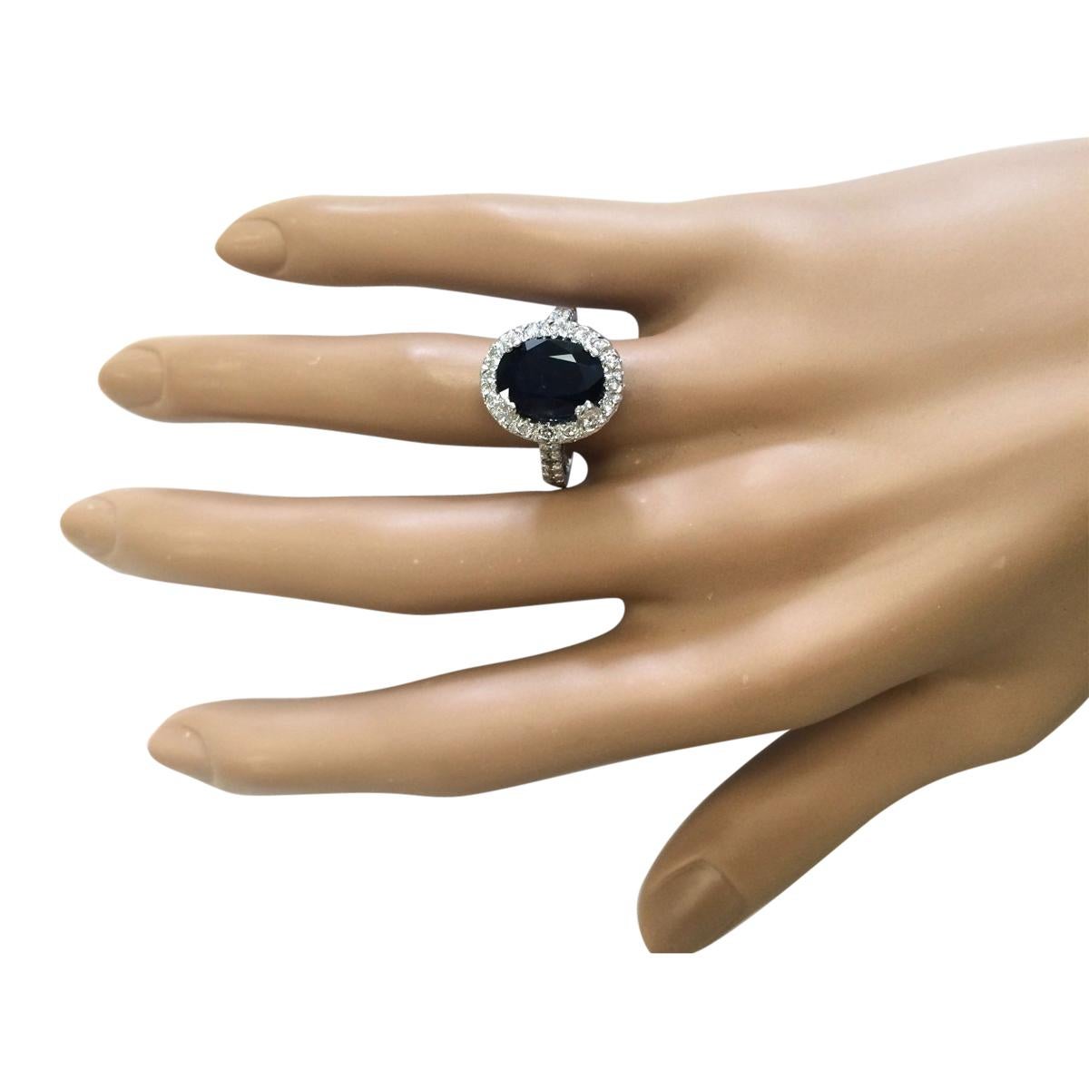 Natural Sapphire Diamond Ring In 14 Karat White Gold  In New Condition For Sale In Manhattan Beach, CA