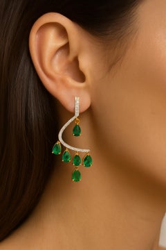 5.28 Carat Pear Emerald 0.71 Carat Pave Diamond Dangle Earrings 18k Yellow Gold