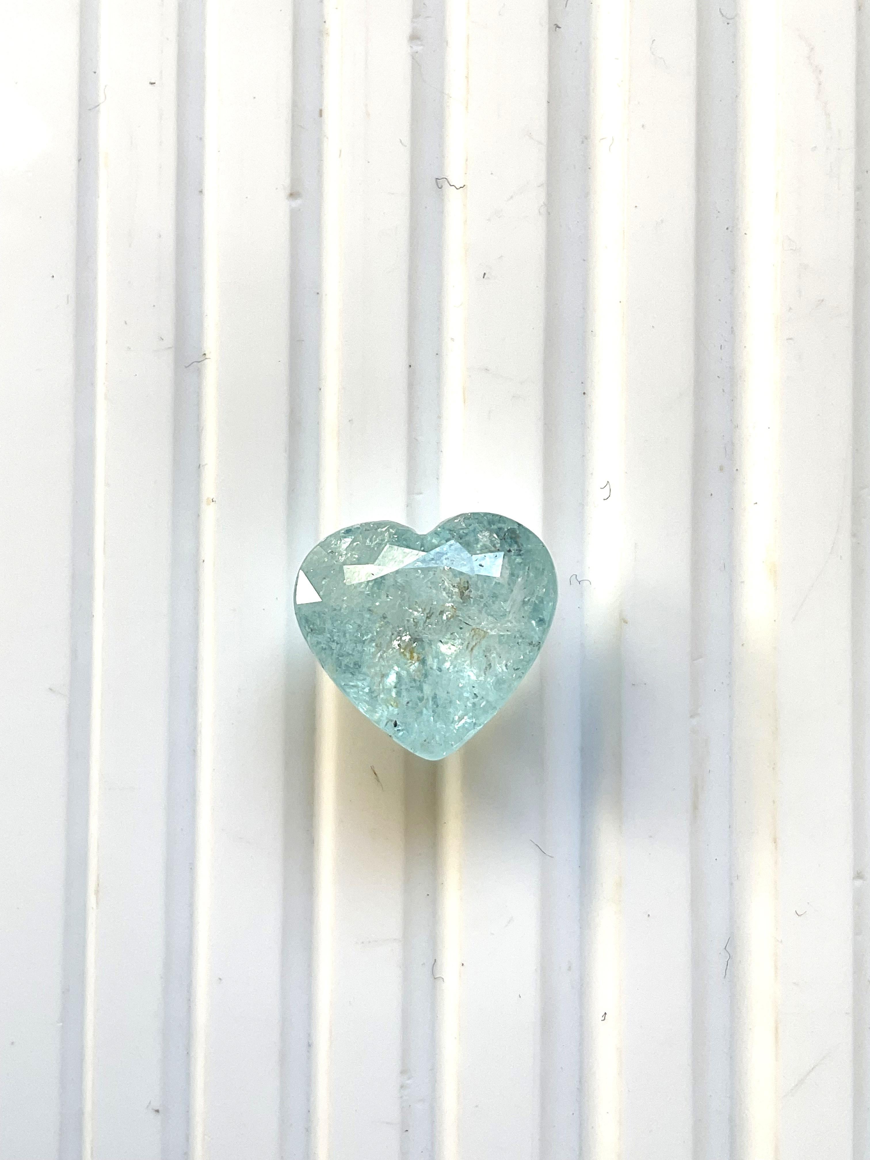 Art Deco 5.28 Carats Paraiba Tourmaline Heart Cut Stone For Fine Jewelry Natural Gemstone For Sale
