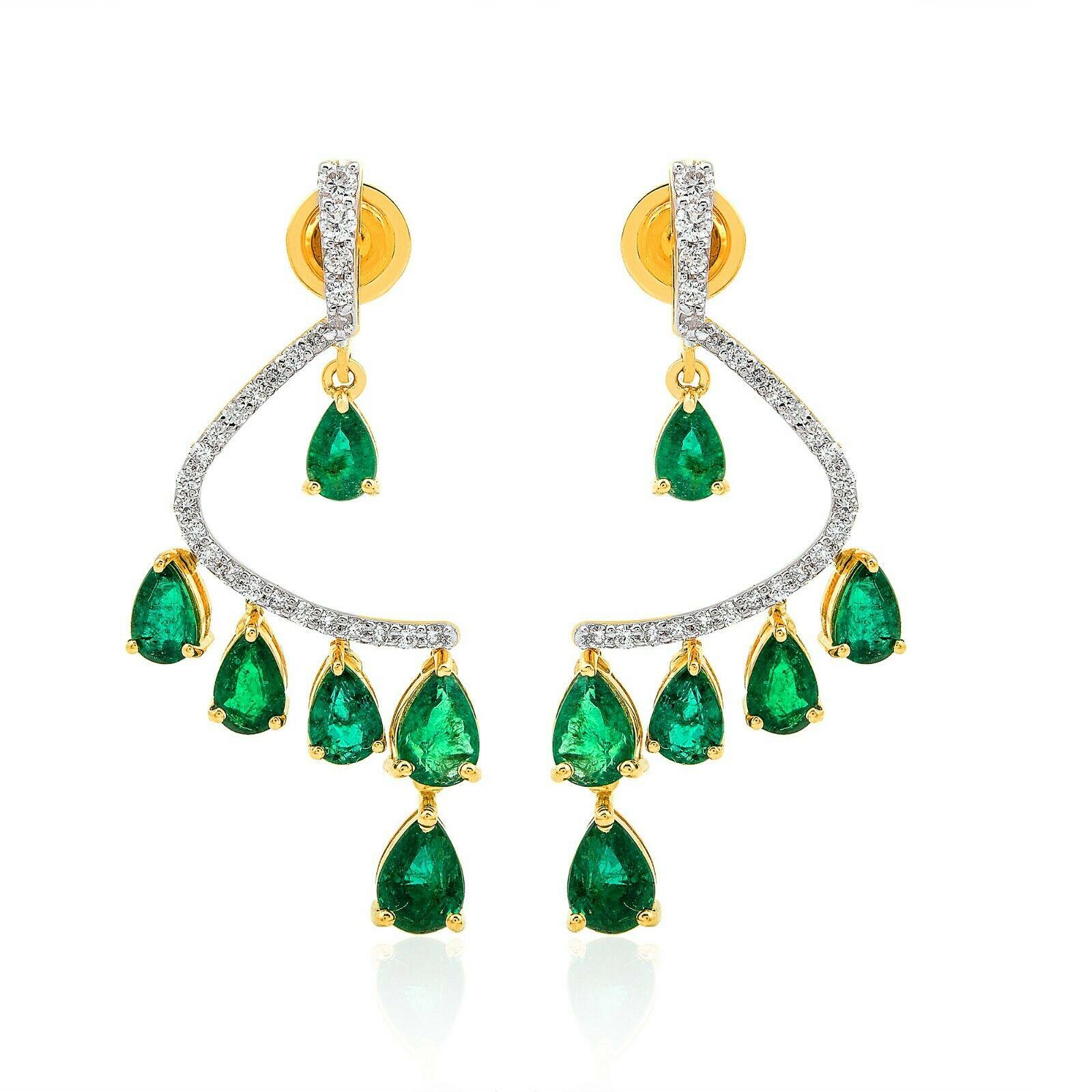 Contemporary 5.28 Carats Zambian Emerald Diamond 14 Karat Gold Earrings For Sale