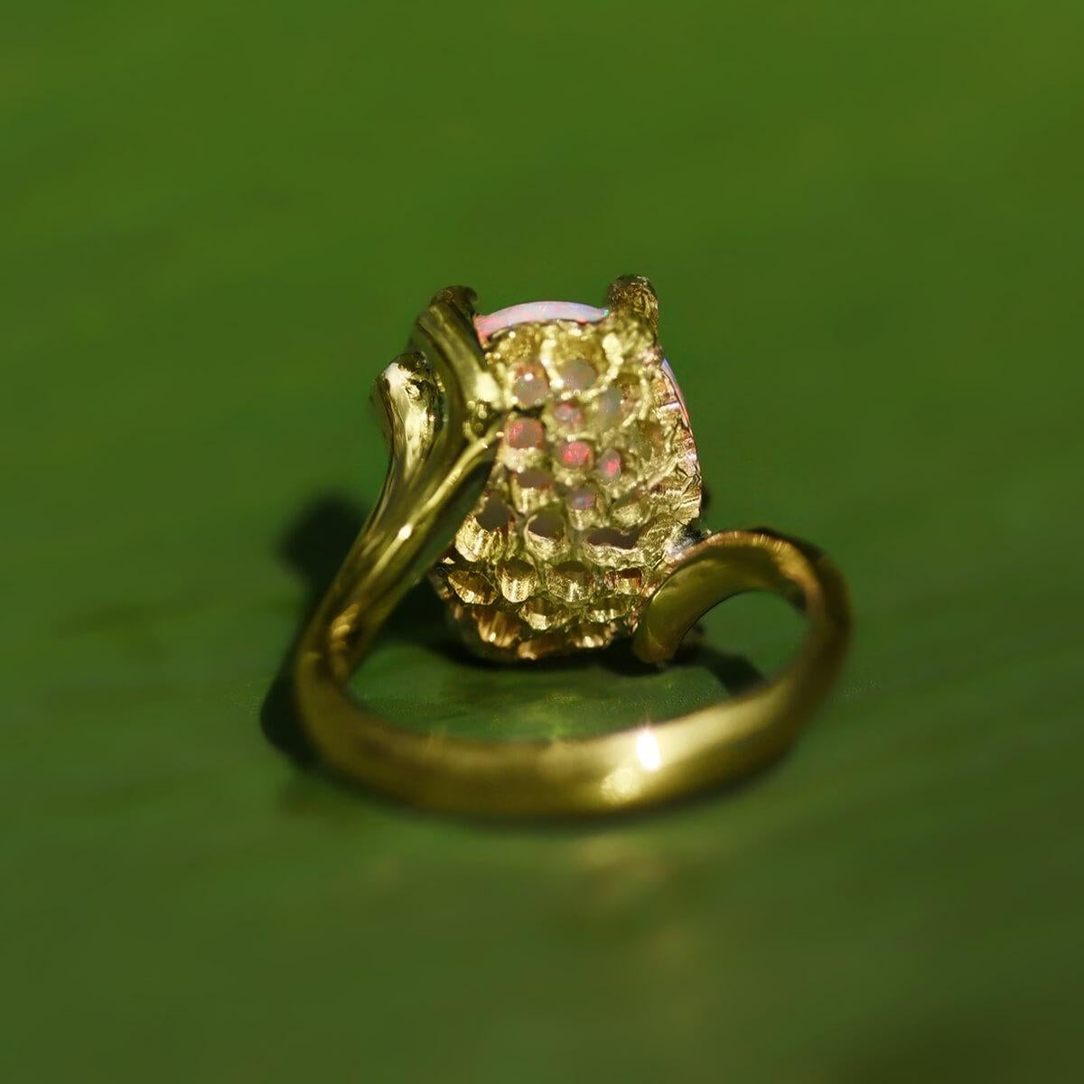 Bague australienne en or 18 carats, opale claire et diamants Neuf à MAIN BEACH, QLD