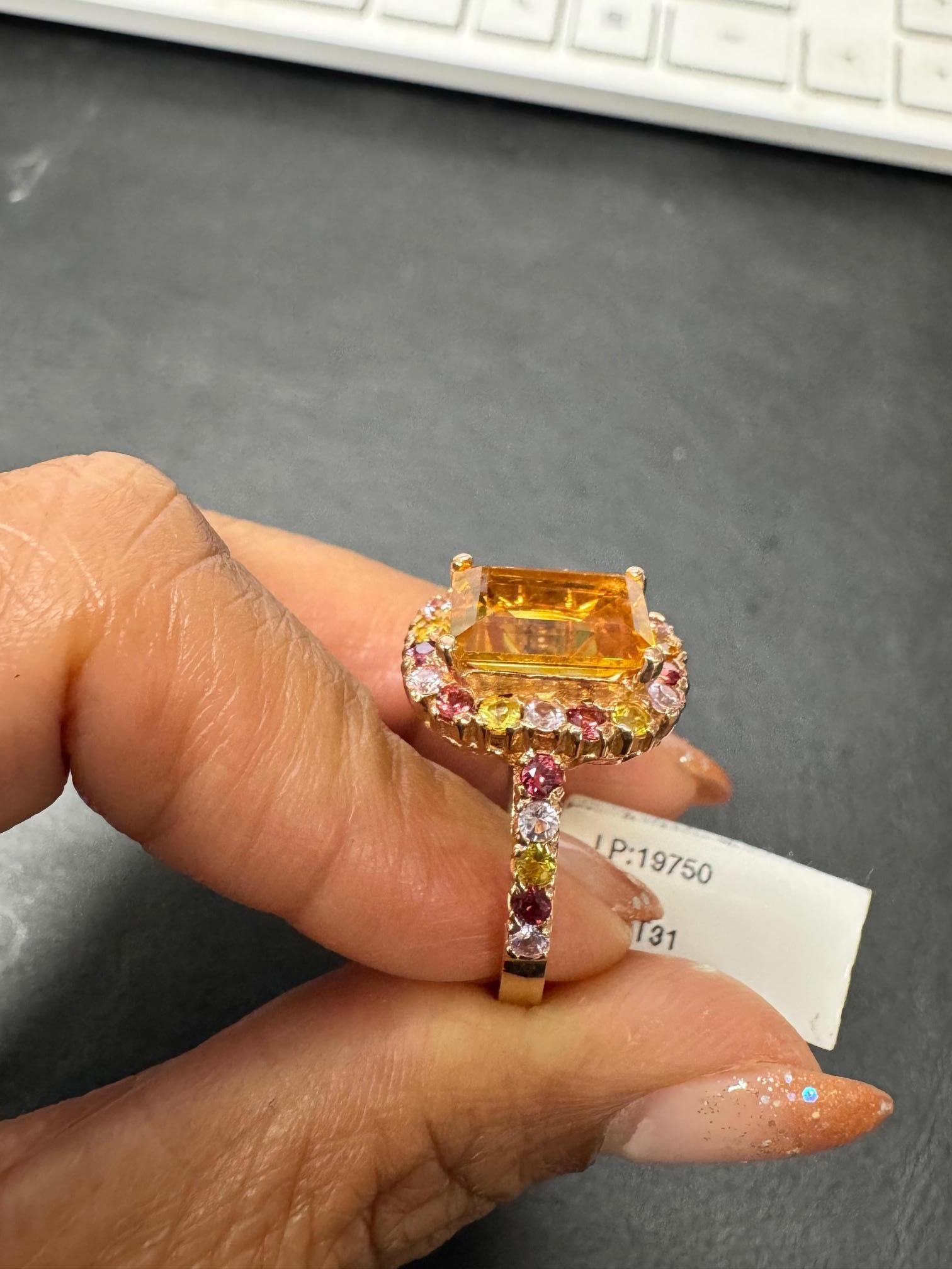 5.29 Carat Emerald Cut Citrine Sapphire Rose Gold Ring en vente 2