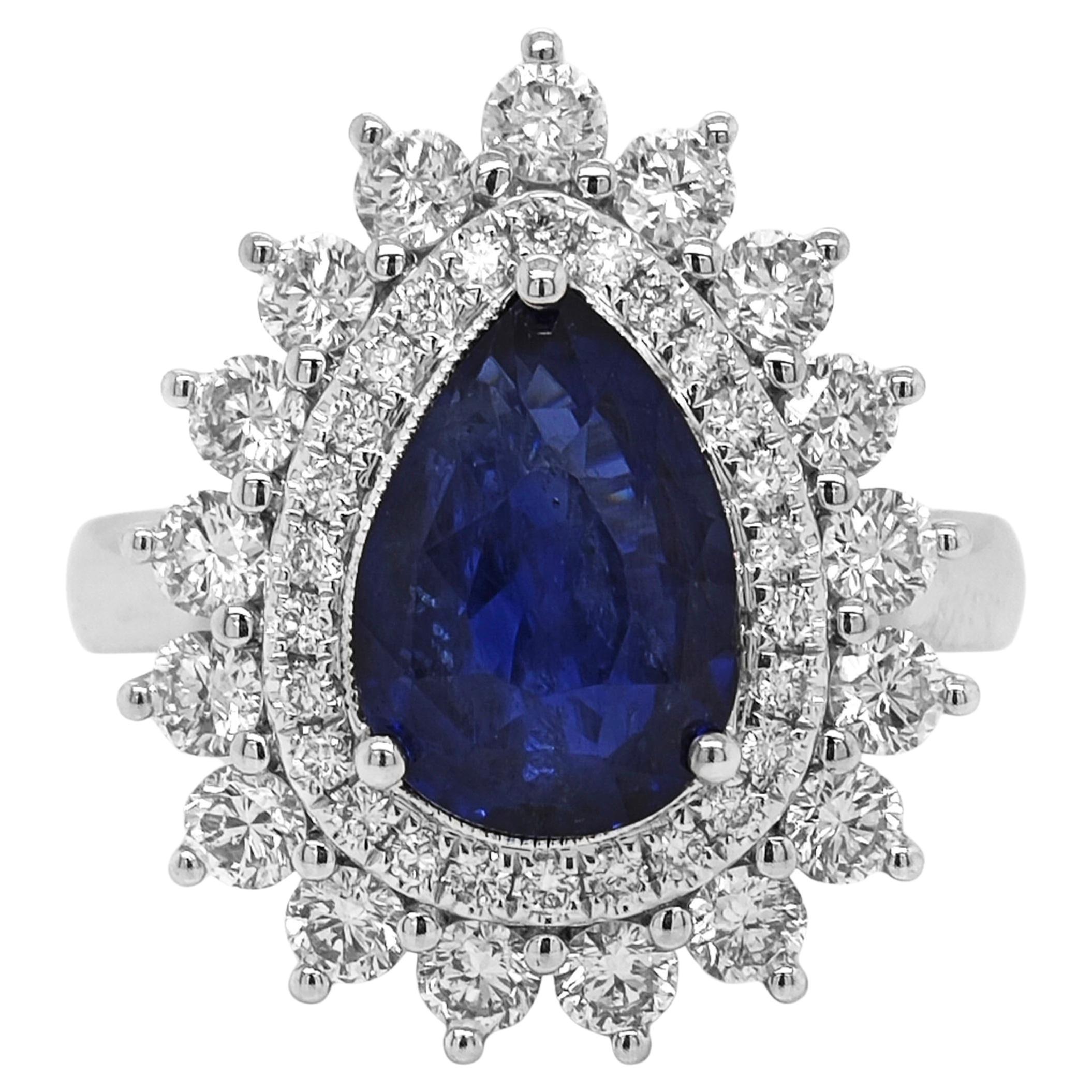 5.29 Carats Sapphire and White Diamond White Gold Ring