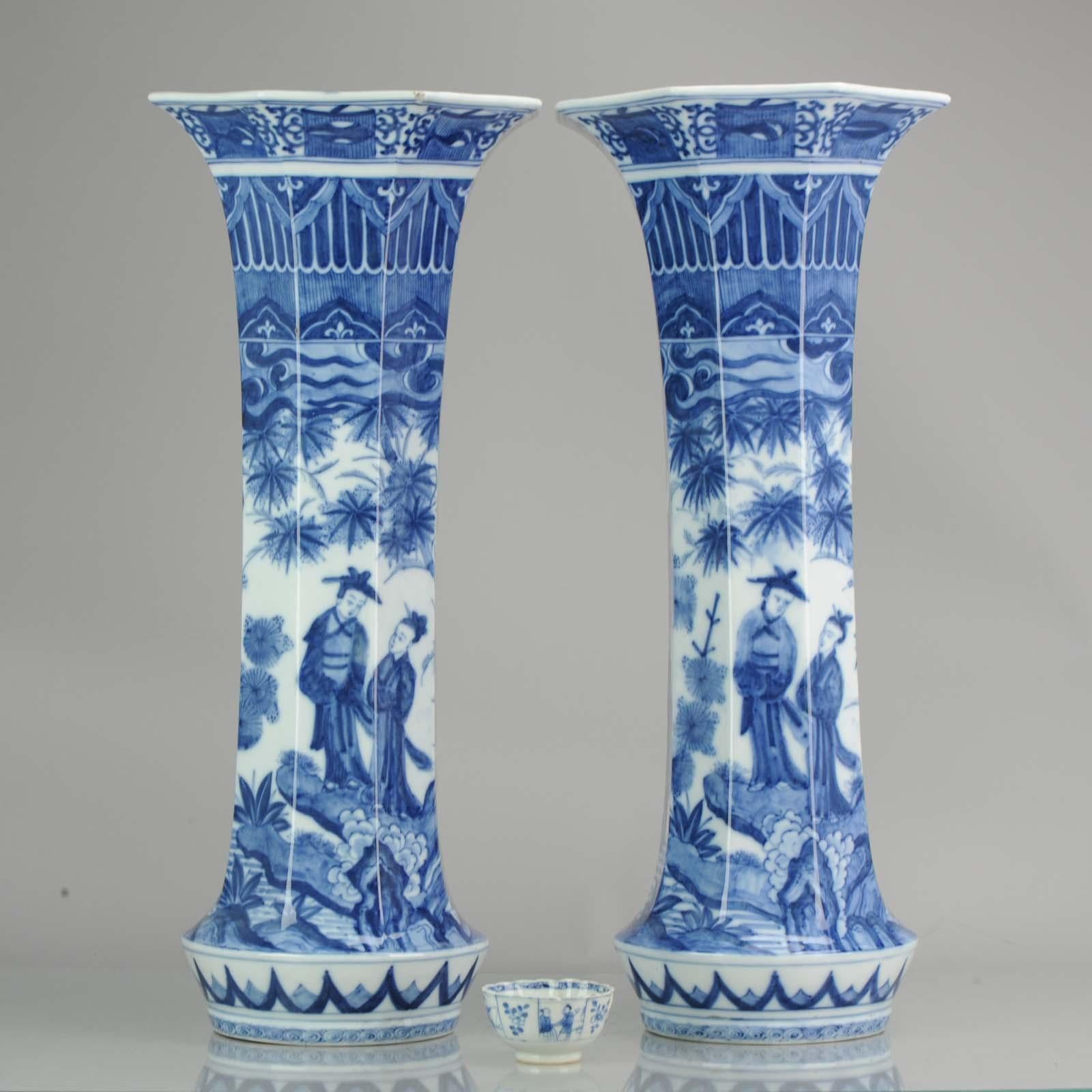 A great pair of two octagonal vases, underglaze blue and white, 19th-20th century Meiji/T period.

In stunning condition.
Condition:
Overall condition; 1 chip to rim and 1 flint from base rim. Size: 520 mm approximate
Period:
circa 1900.