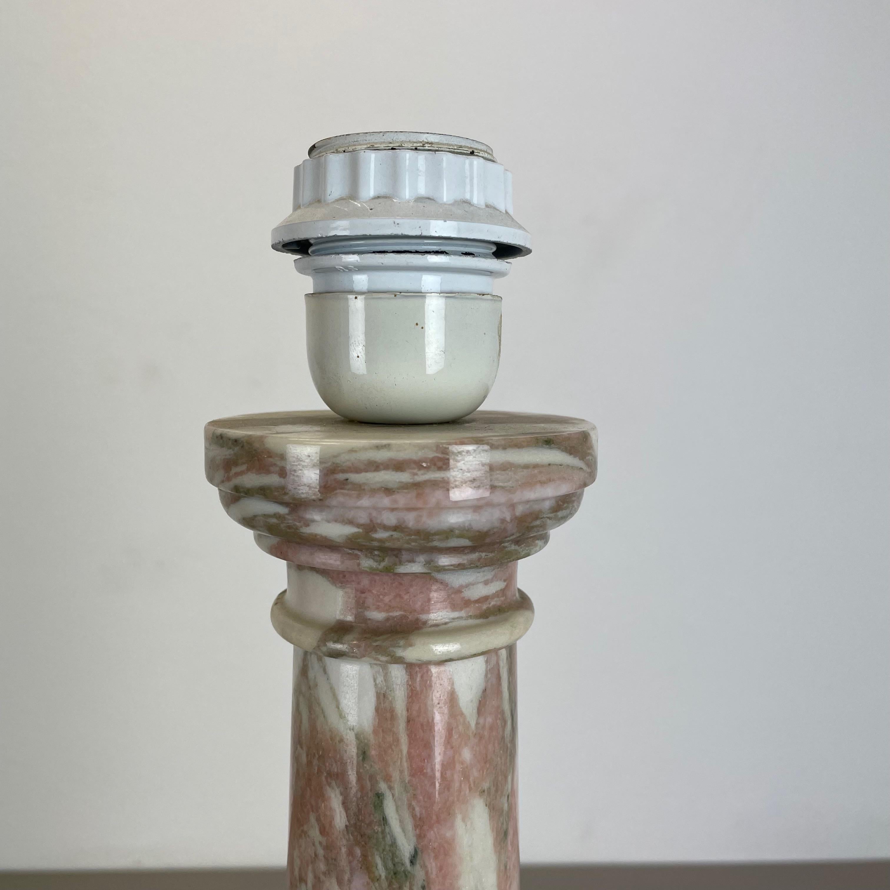 Vintage Hollywood Regency Onyx Marble Light Base Table Light, Italy, 1970s For Sale 4