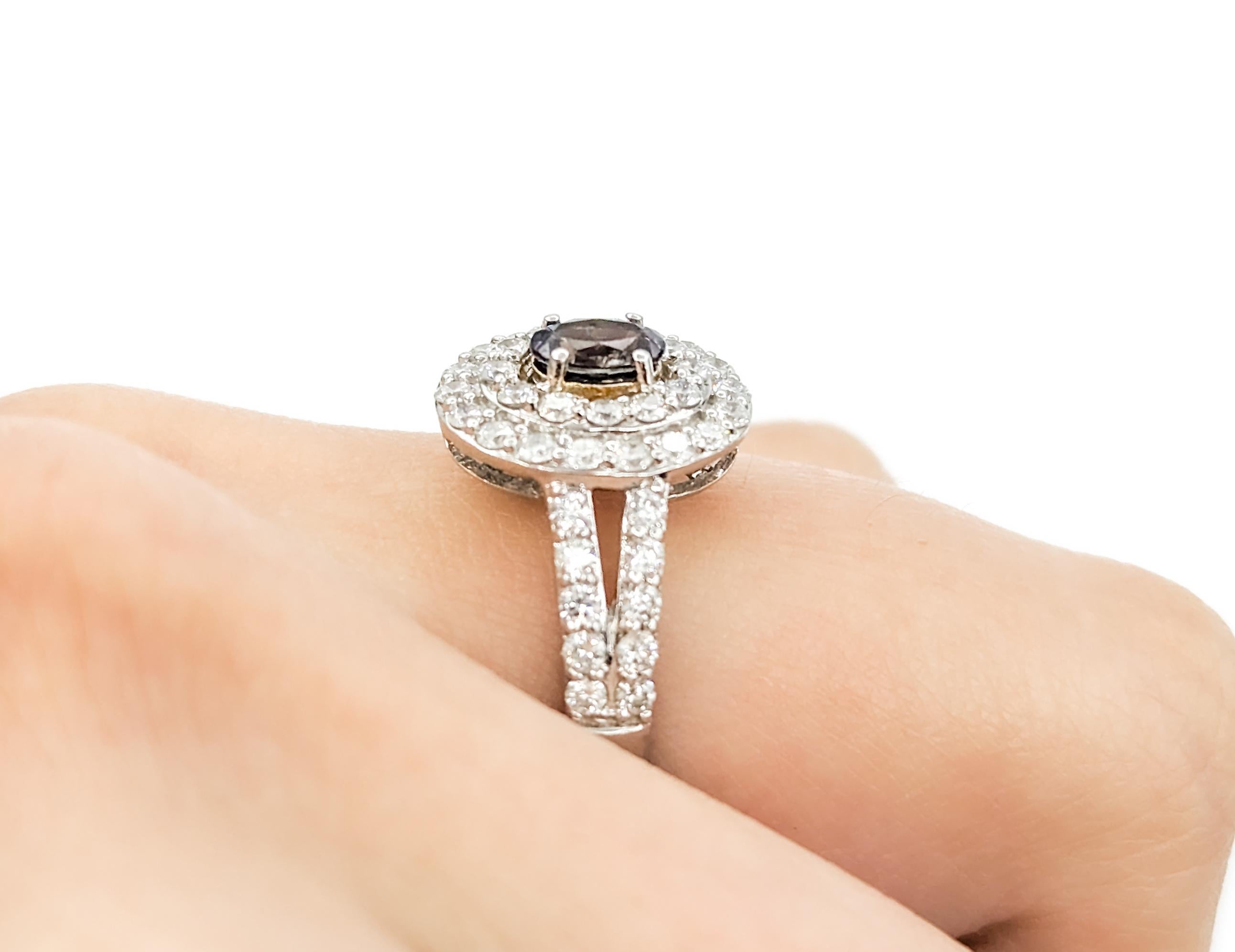 .52ct Alexandrit & Doppel-Diamant Halo Ring in 18kt Weißgold (Ovalschliff)