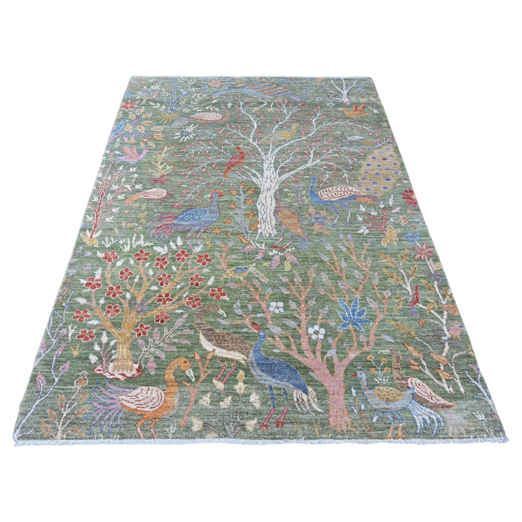 5
2"x7
1" Green Hand Knotted Peshawar Birds of Paradise Design Soft Wool Rug