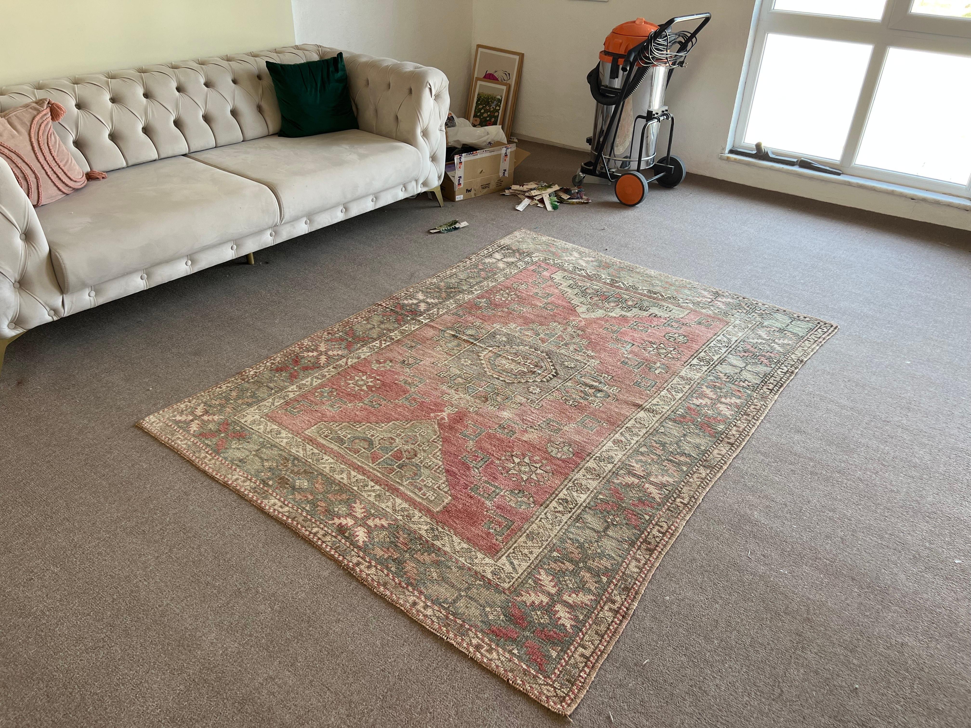 Hand-Knotted 5.2x7.3 Ft Antique Turkish Bergama Rug, Ca 1920 For Sale
