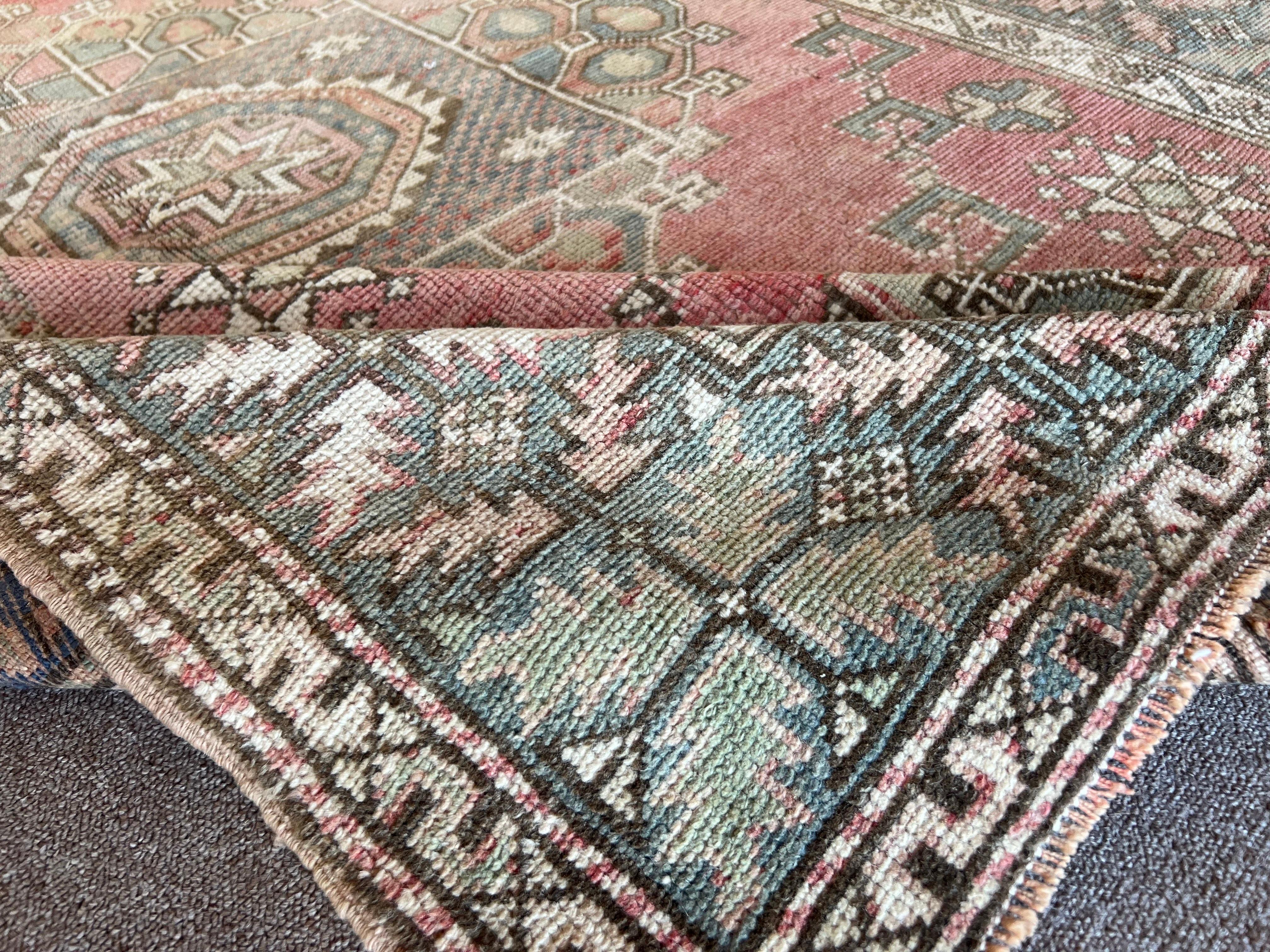 Early 20th Century 5.2x7.3 Ft Antique Turkish Bergama Rug, Ca 1920 For Sale