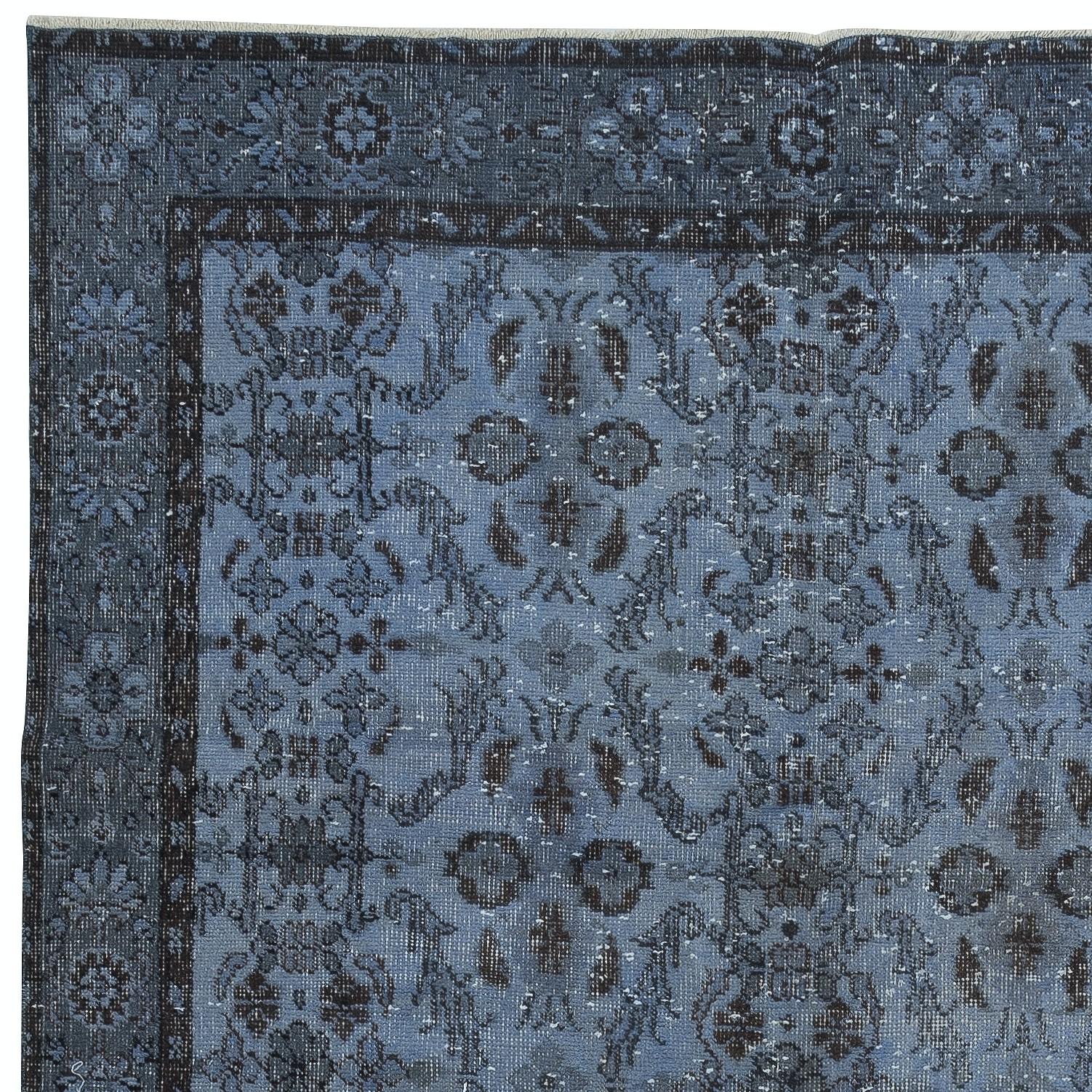 Hand-Knotted 5.2x8.4 Ft Contemporary Handmade Blue Color Turkish Area Rug with Floral Design For Sale