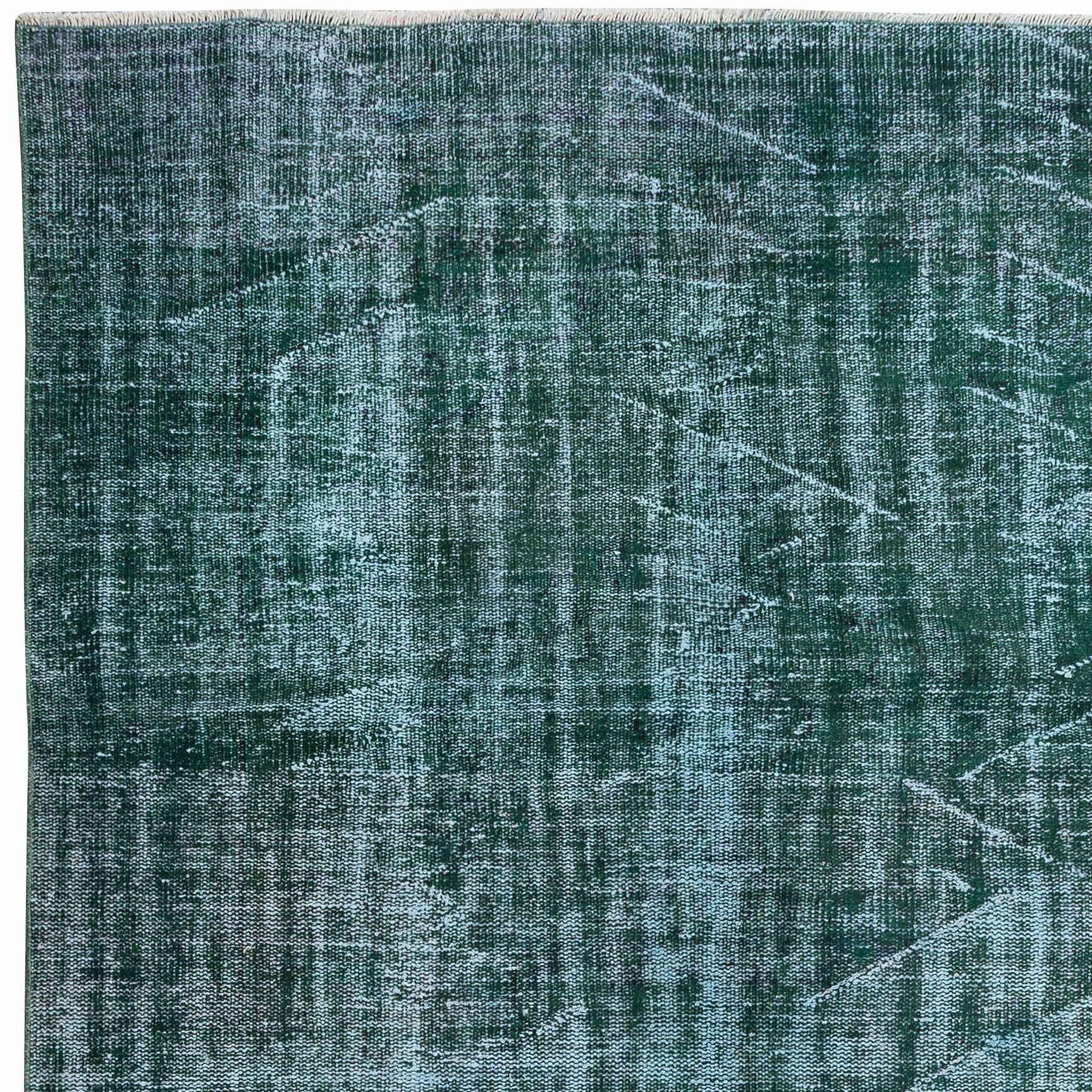 5.2x8.6 Ft Modern Handmade Turkish Green Area Rug with Shabby Chic Style In Good Condition For Sale In Philadelphia, PA