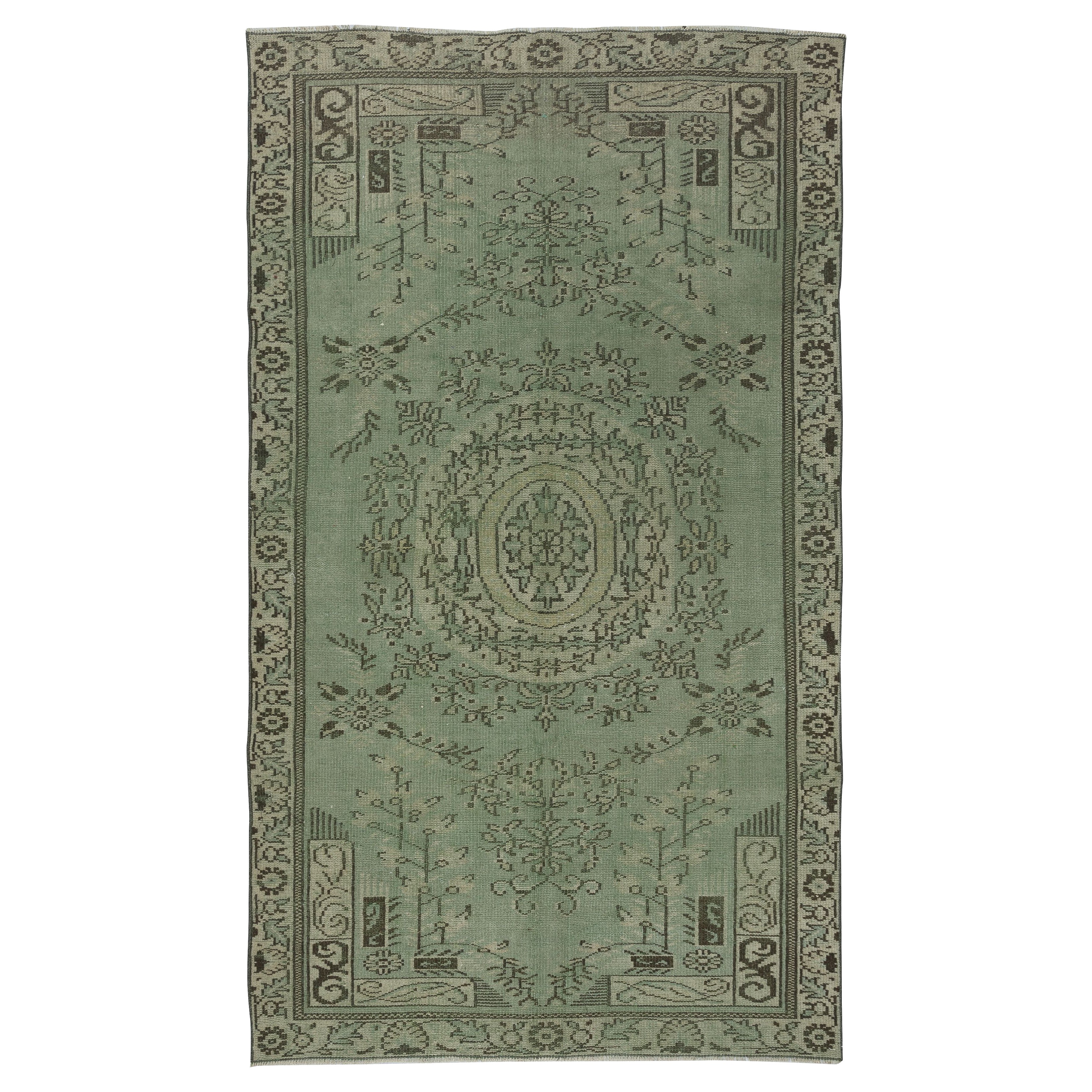 Tappeto vintage annodato a mano 5.2x8.7 Ft tinto in verde per interni moderni