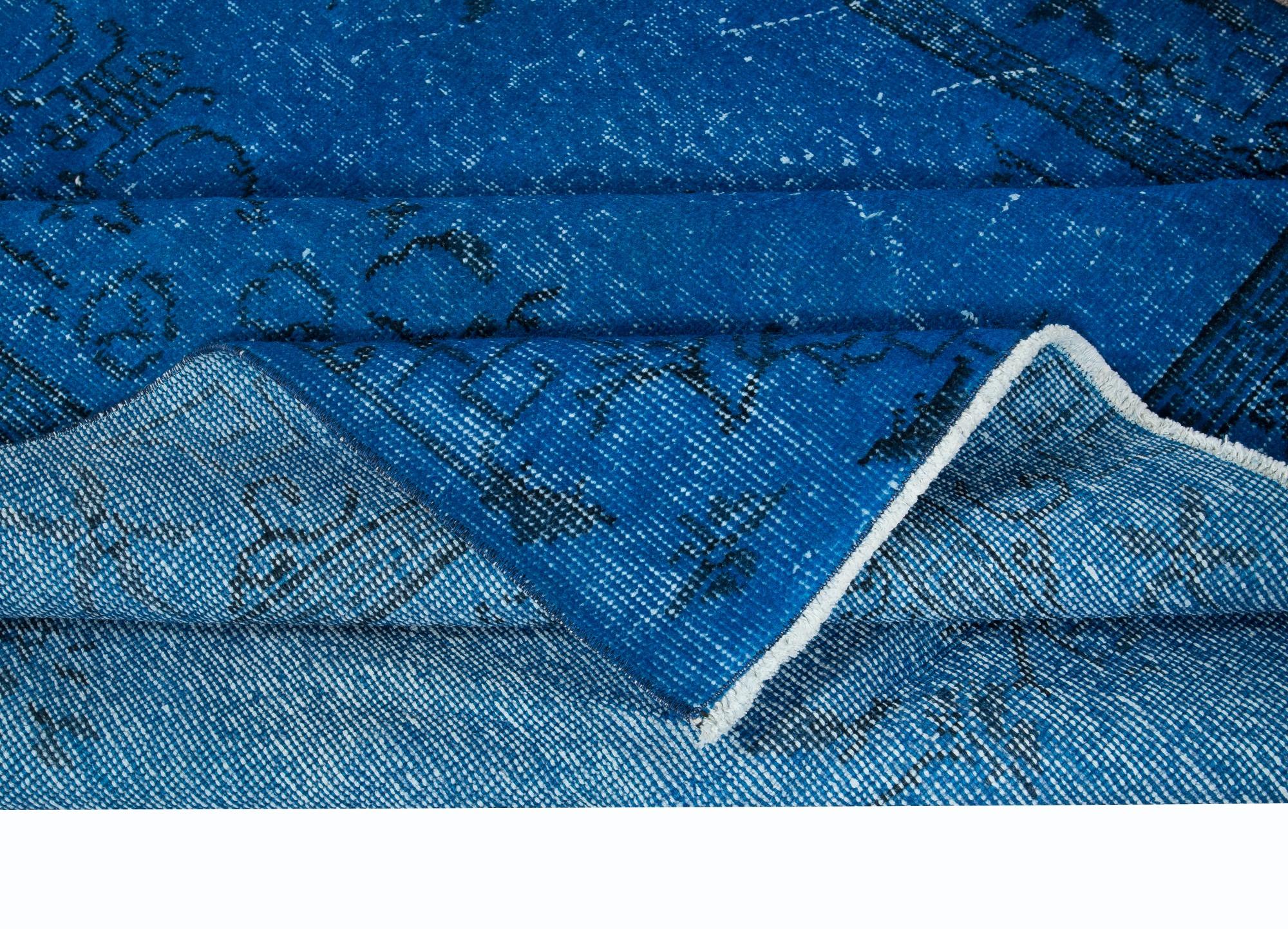 Moderner blauer Teppich 5.2x8.8 Ft mit chinesischem Art-Déco-Design, handgefertigt in der Türkei (Handgeknüpft) im Angebot