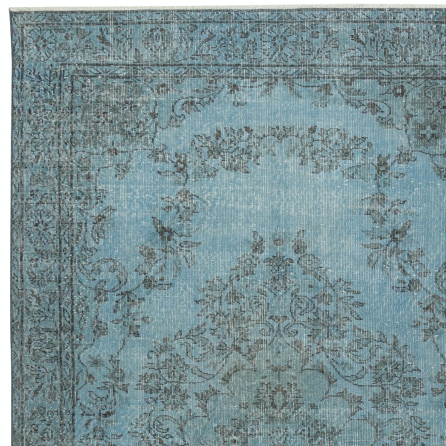 Moderner 5.2x9 Ft Moderner Teppich in Blau, handgewebt und handgeknüpft in der Türkei (Handgeknüpft) im Angebot
