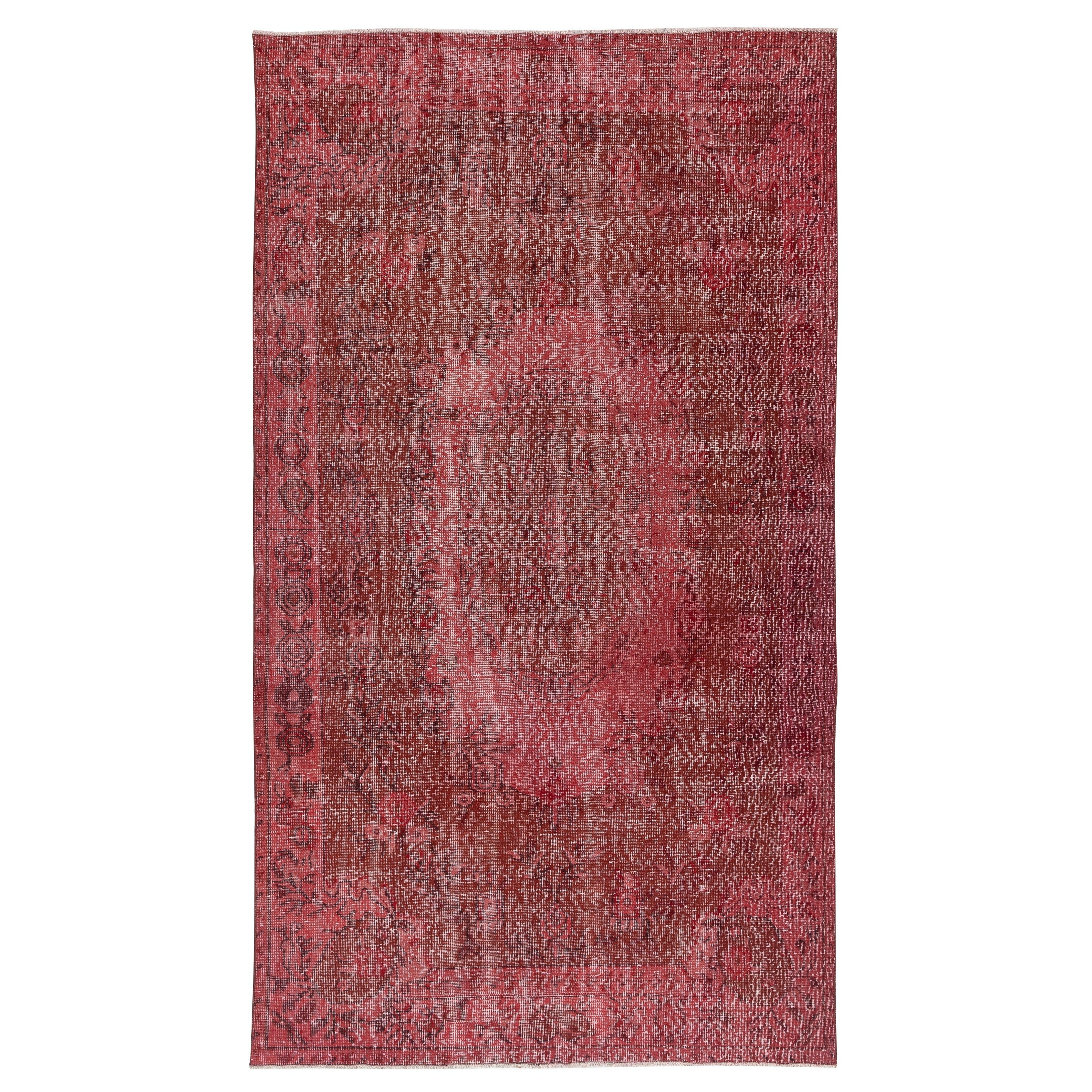 5.2x9 Ft Vintage Handmade Türkischer Teppich Overdyed in Rot für moderne Interieurs im Angebot