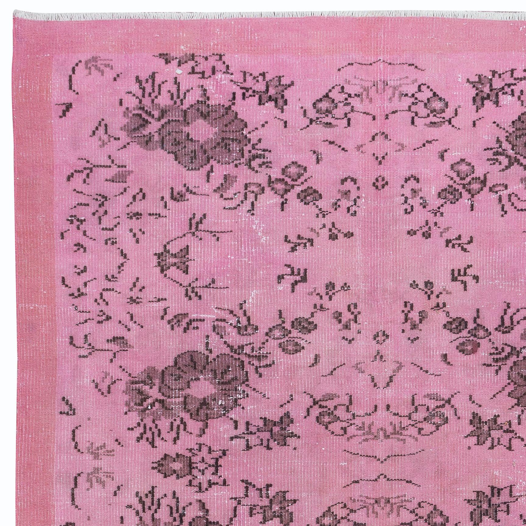 Hand-Knotted 5.2x9.2 Ft Modern Handmade Turkish Area Rug with Pink Background & Solid Border For Sale