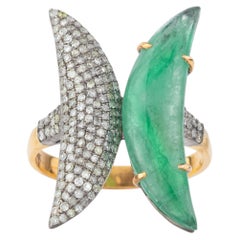 5.3ct Contemporary Silver Diamond and Emerald Fashion Ring, India