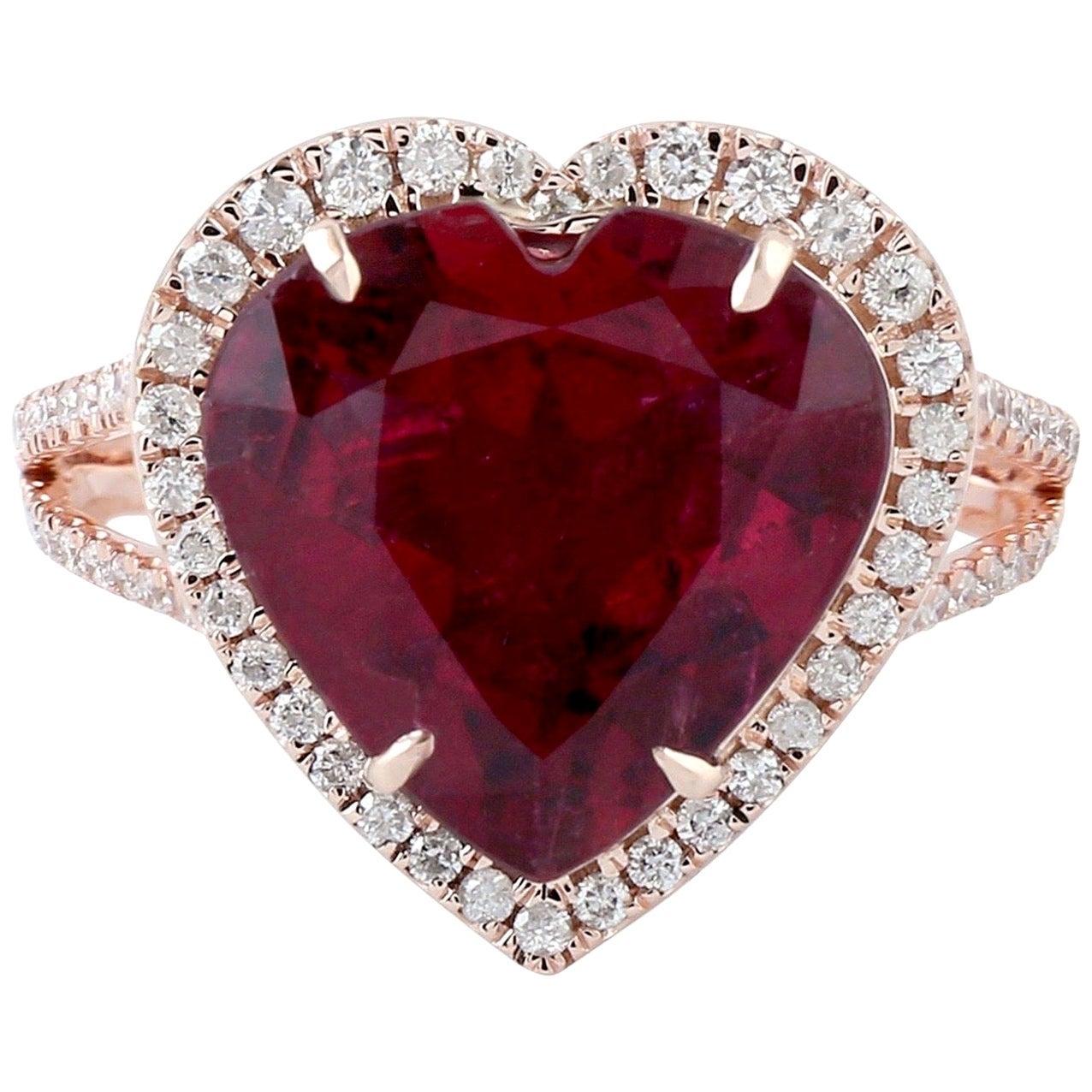 For Sale:  5.3 Carat Rubellite Diamond 18 Karat Gold Heart Ring