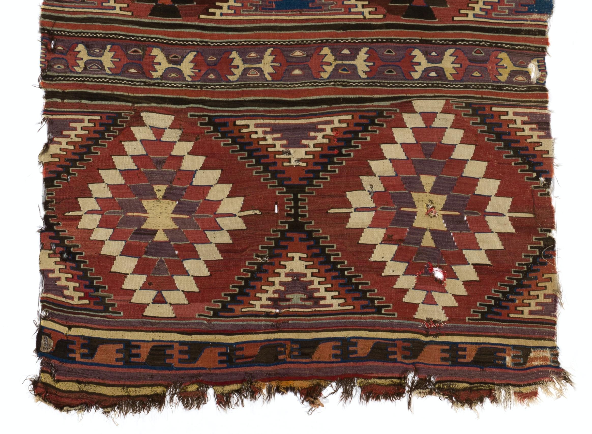 5'3'' x 12'6'' Antiker türkischer Konya-Kelim, Flachgewebe-Teppich. Um 1850 (Handgewebt) im Angebot