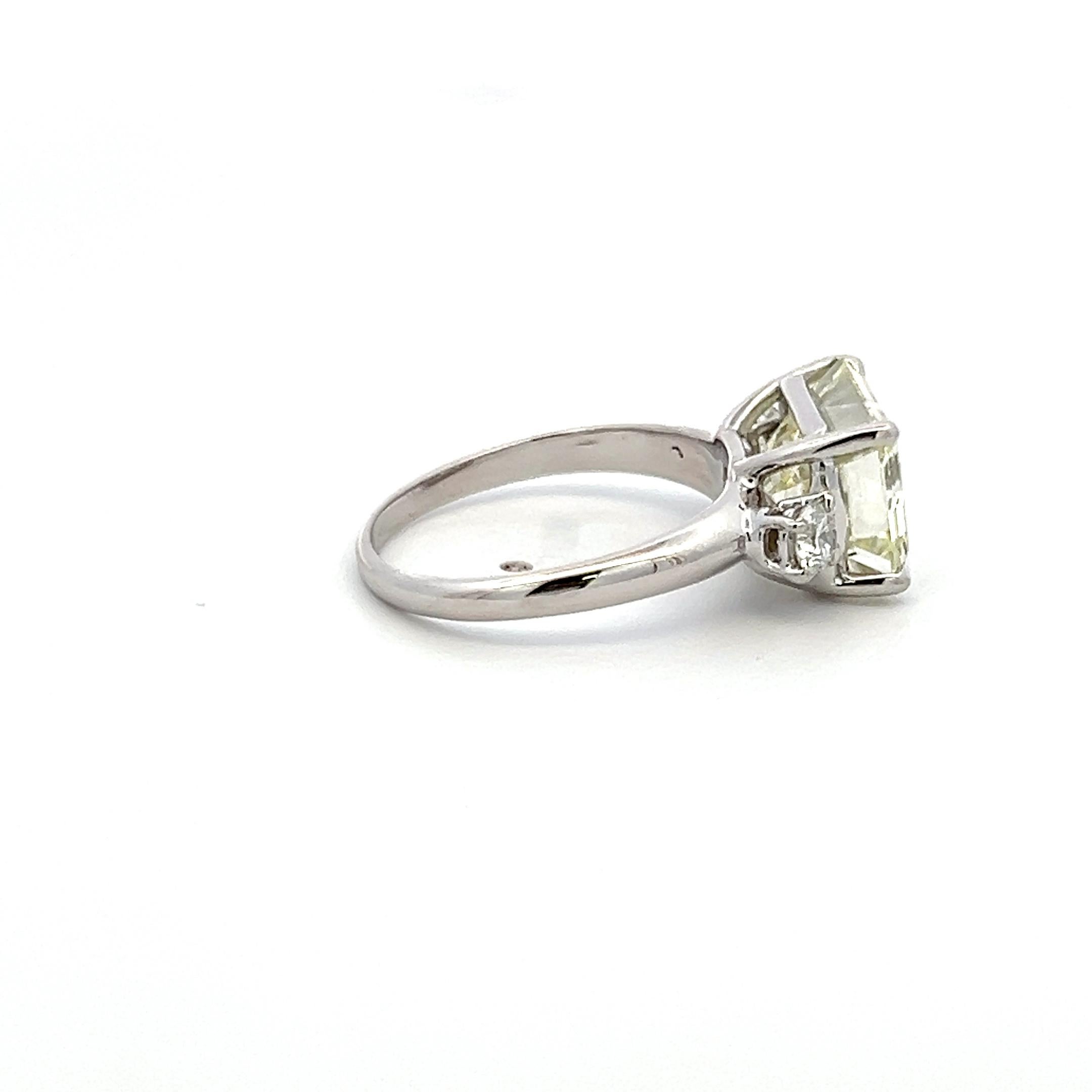 Titolo:
Anello di fidanzamento in platino da 5,30 carati con diamante taglio smeraldo N VVS2 e Brilliante rotondo G VS
Stile:
Fidanzamento
Metallo:
Platino
Gemma 1:
Diamante da 5,02 carati
Numero di pietre:
1
Colore:
N
Chiarezza:
VVS2
Forma:
Taglio