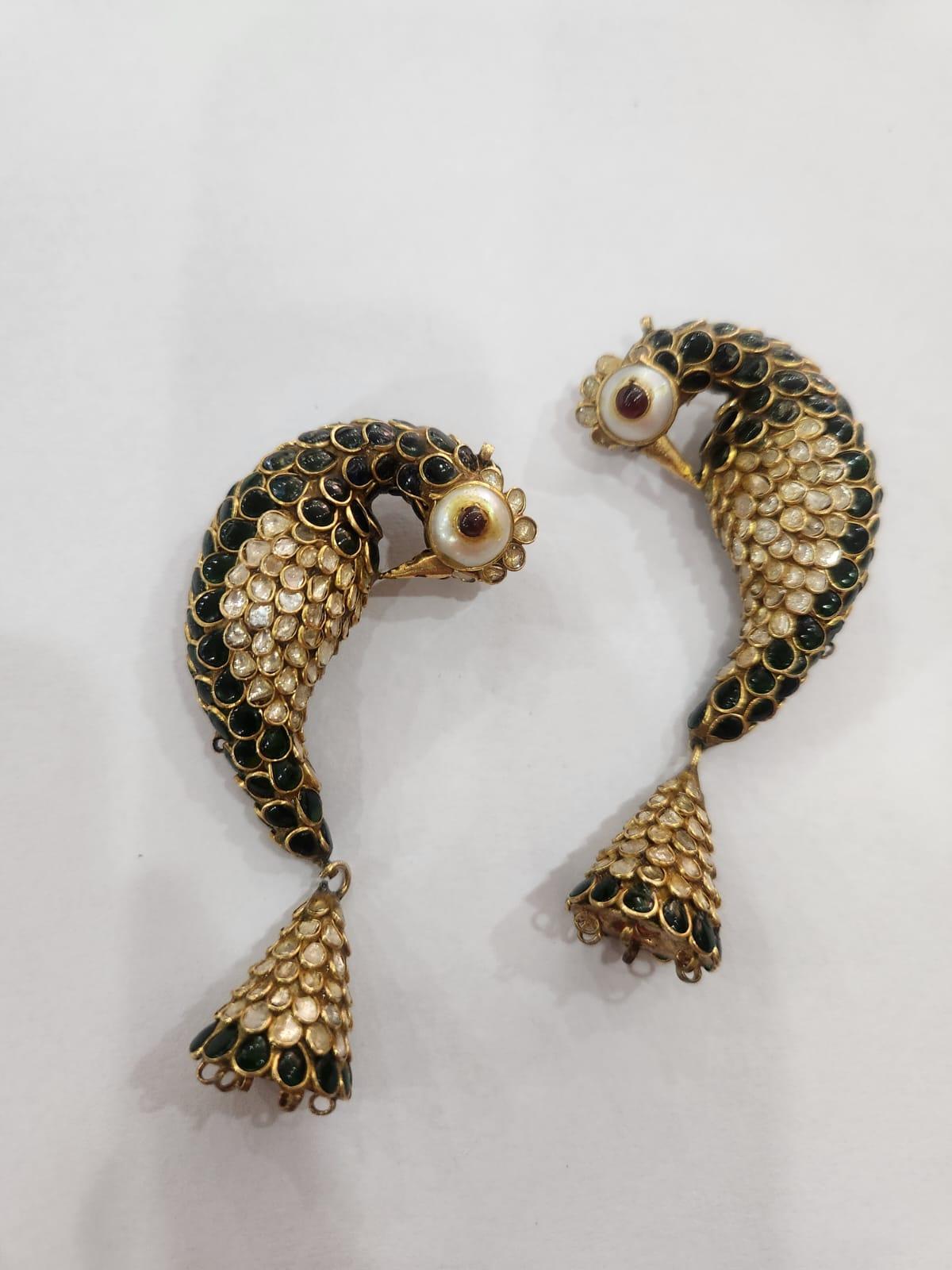 Collana in oro con diamanti e tormalina smeraldo da 530 carati in vendita 12