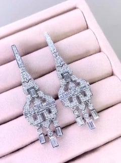 Orecchini Art Decò con diamanti naturali da 5,30 carati in oro 18 carati