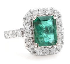 5.30 Carat Natural Emerald and Diamond 14 Karat Solid White Gold Ring