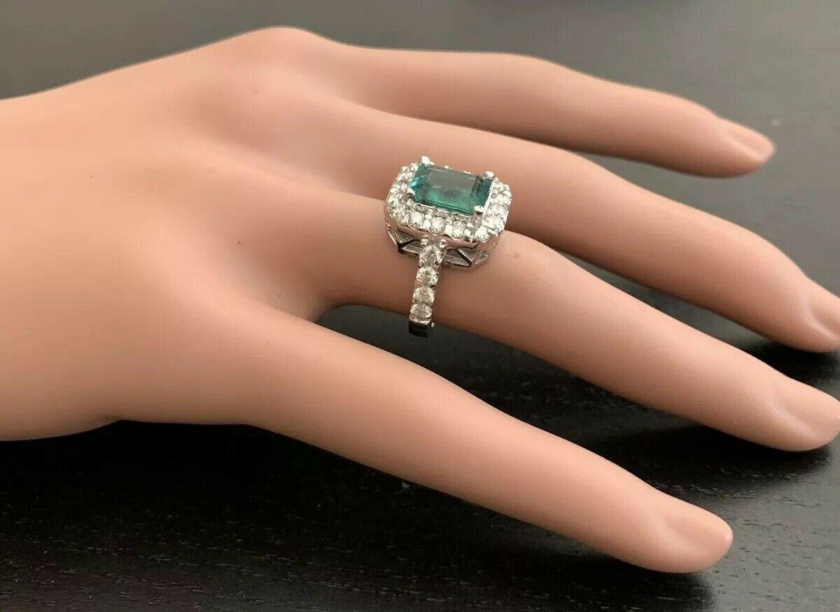 5.30 Carat Natural Emerald and Diamond 14 Karat Solid White Gold Ring For Sale 3