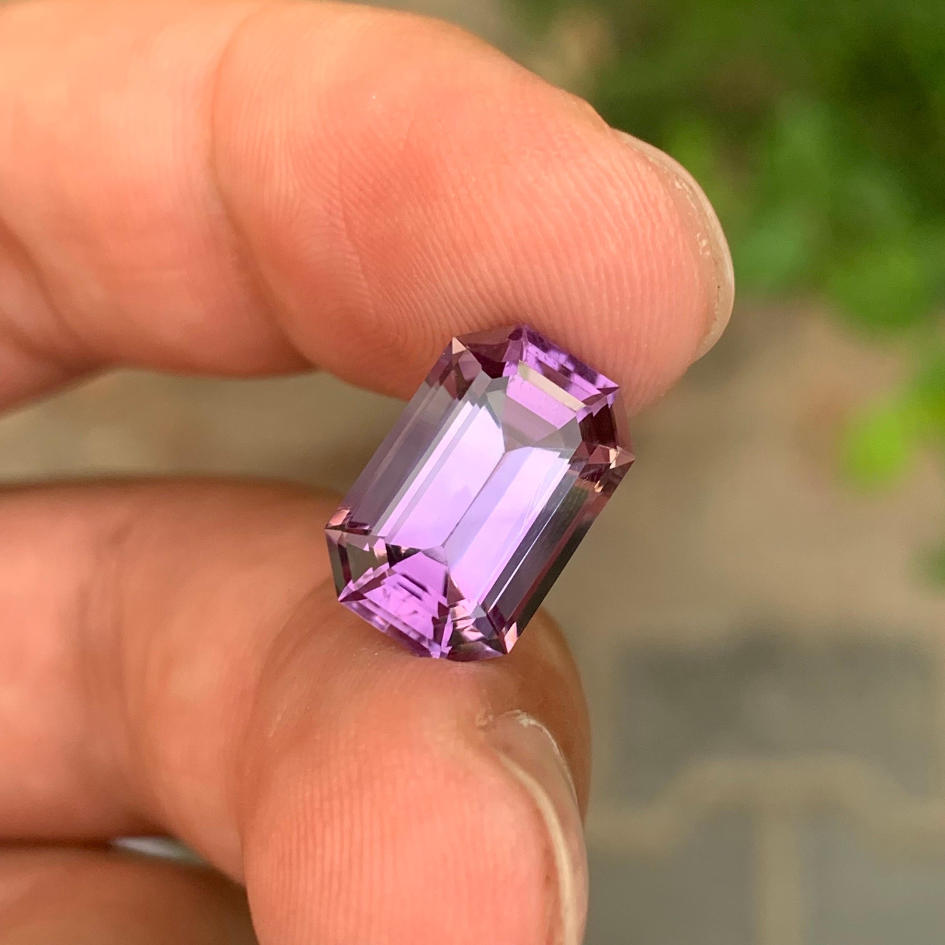 5.30 Carat Natural Loose Amethyst Emerald Shape Gemstone For Sale 6