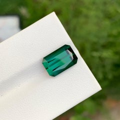 5.30 Karat natürlicher loser, mehrfarbiger Turmalin in Smaragdform für Schmuck