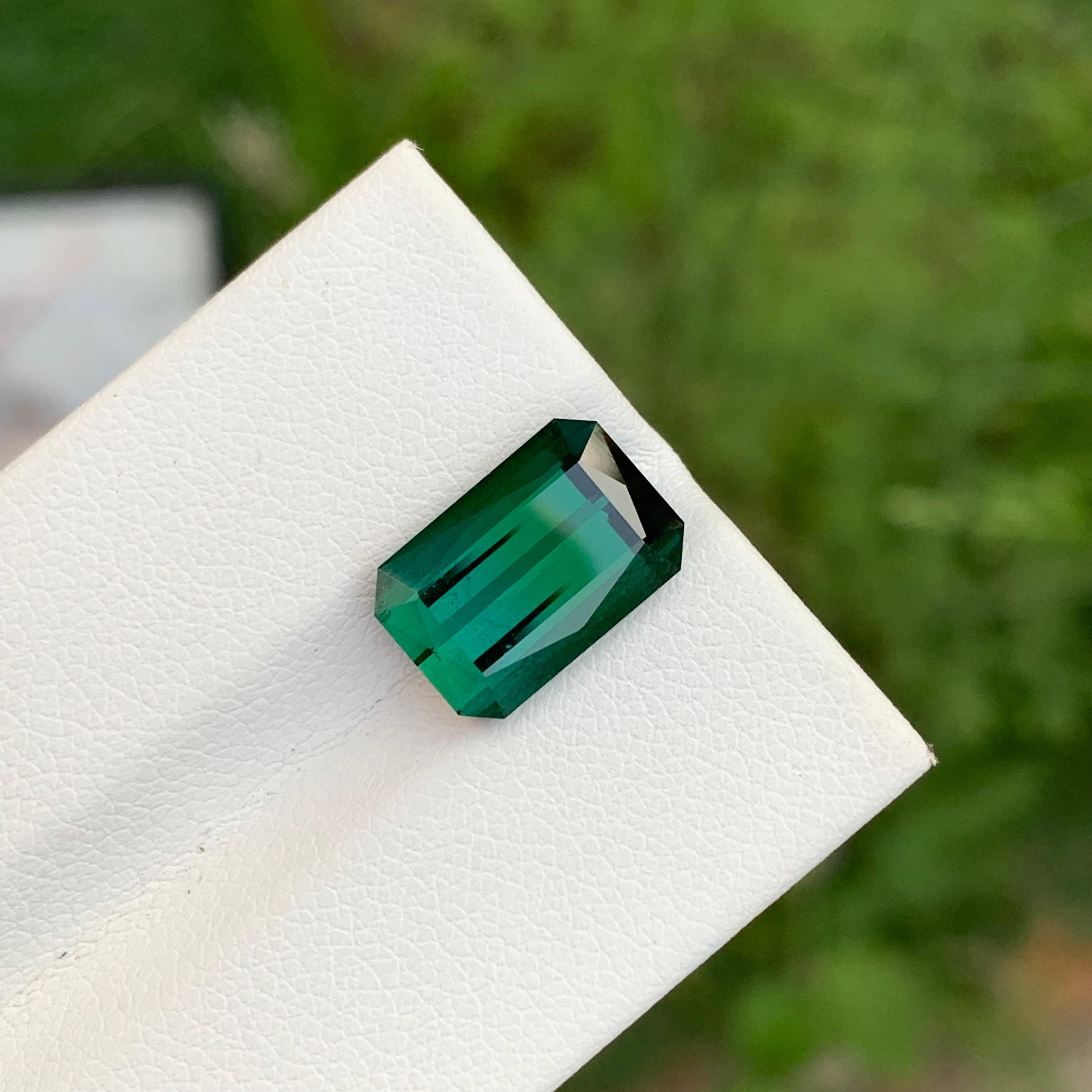 5.30 Karat natürlicher loser, mehrfarbiger Turmalin in Smaragdform für Schmuck (Arts and Crafts) im Angebot