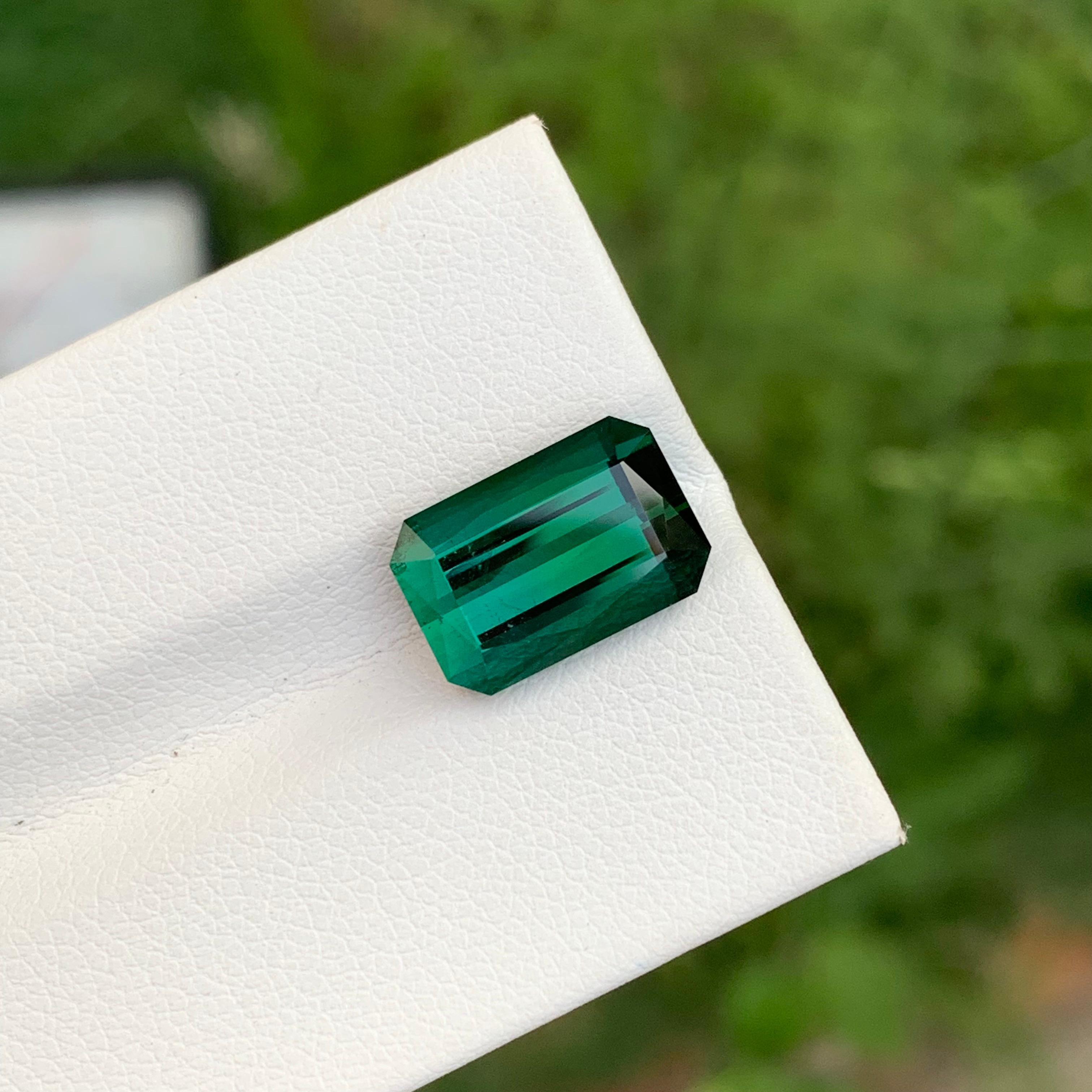 5.30 Karat natürlicher loser, mehrfarbiger Turmalin in Smaragdform für Schmuck (Smaragdschliff) im Angebot