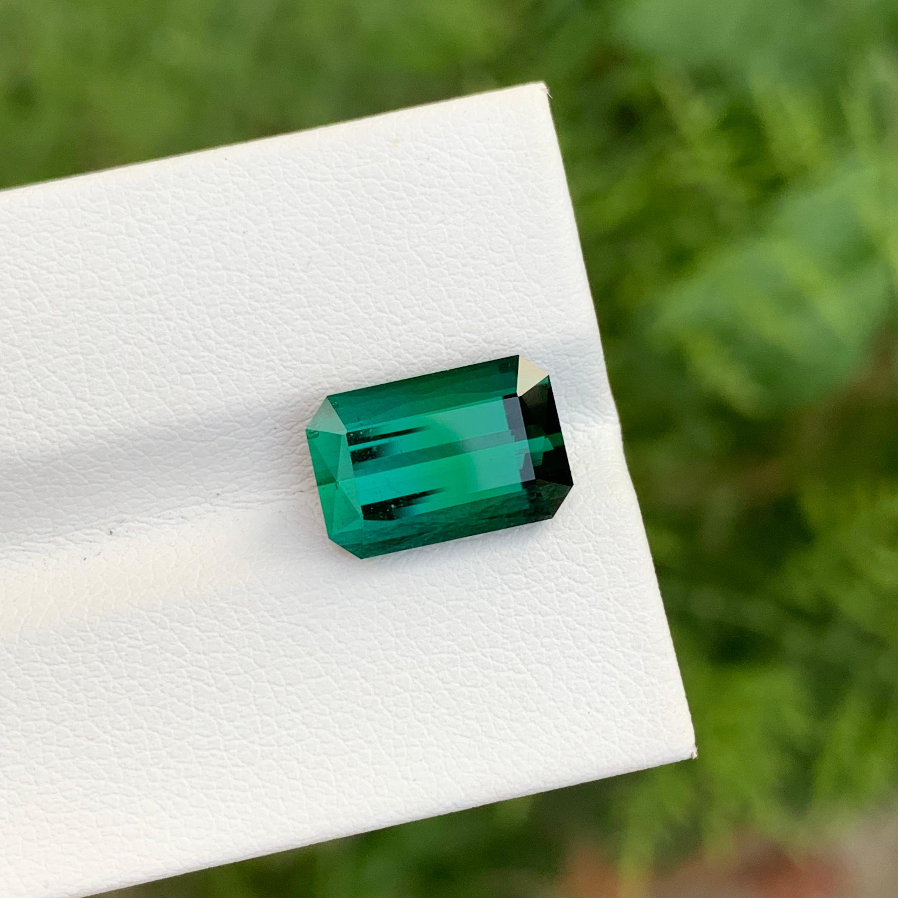 5.30 Karat natürlicher loser, mehrfarbiger Turmalin in Smaragdform für Schmuck für Damen oder Herren im Angebot