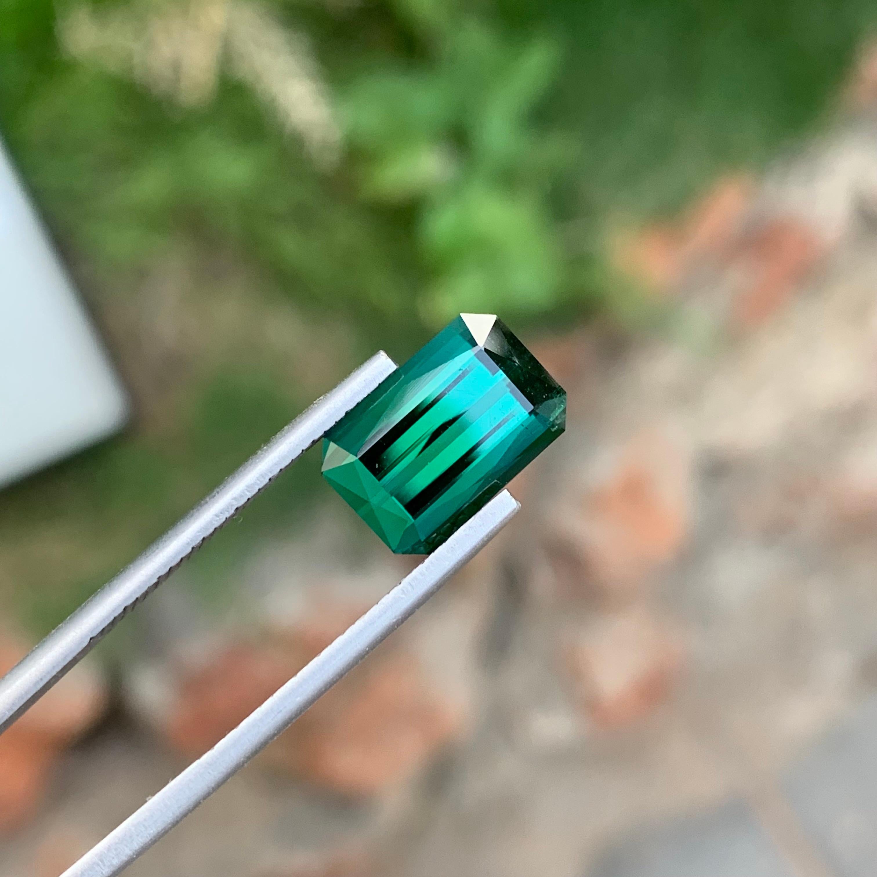5.30 Karat natürlicher loser, mehrfarbiger Turmalin in Smaragdform für Schmuck im Angebot 1