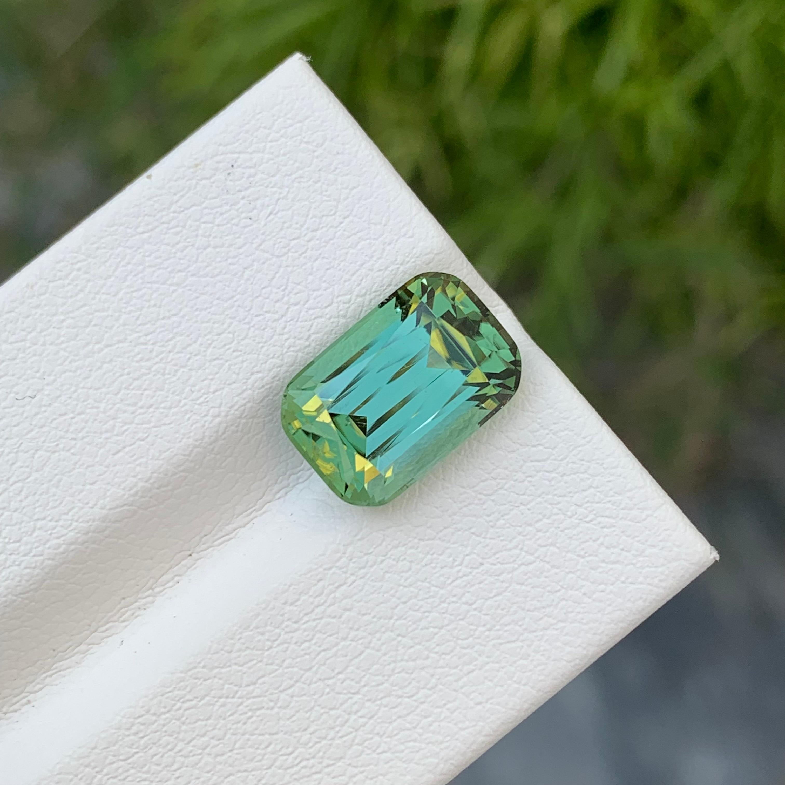 Top AAA 5,30 carati di tormalina verde menta brillante sciolta naturale a forma di cuscino in vendita 4