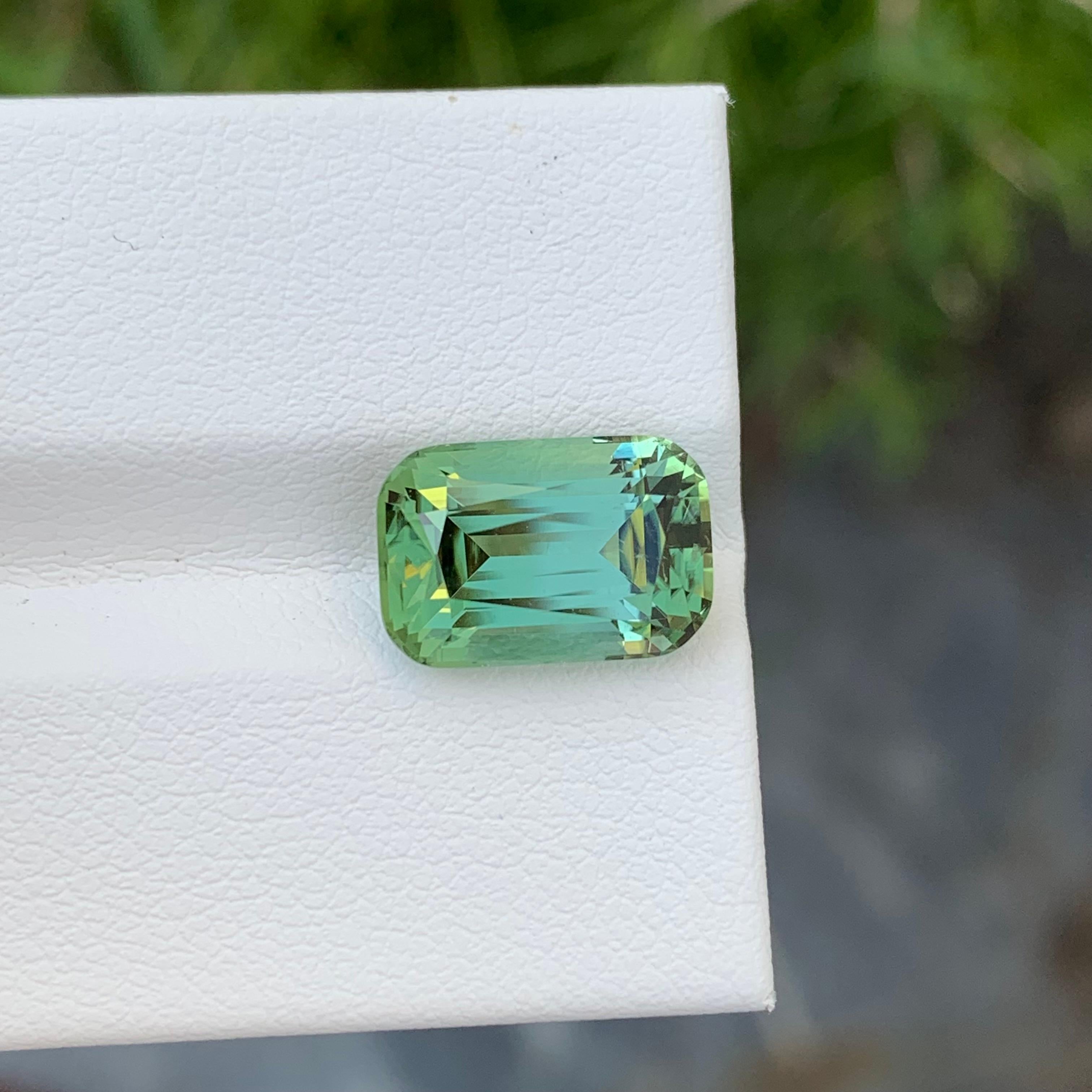 Top AAA 5.30 Carat Natural Loose Bright Mint Green Tourmaline Cushion Shape Gem  For Sale 1