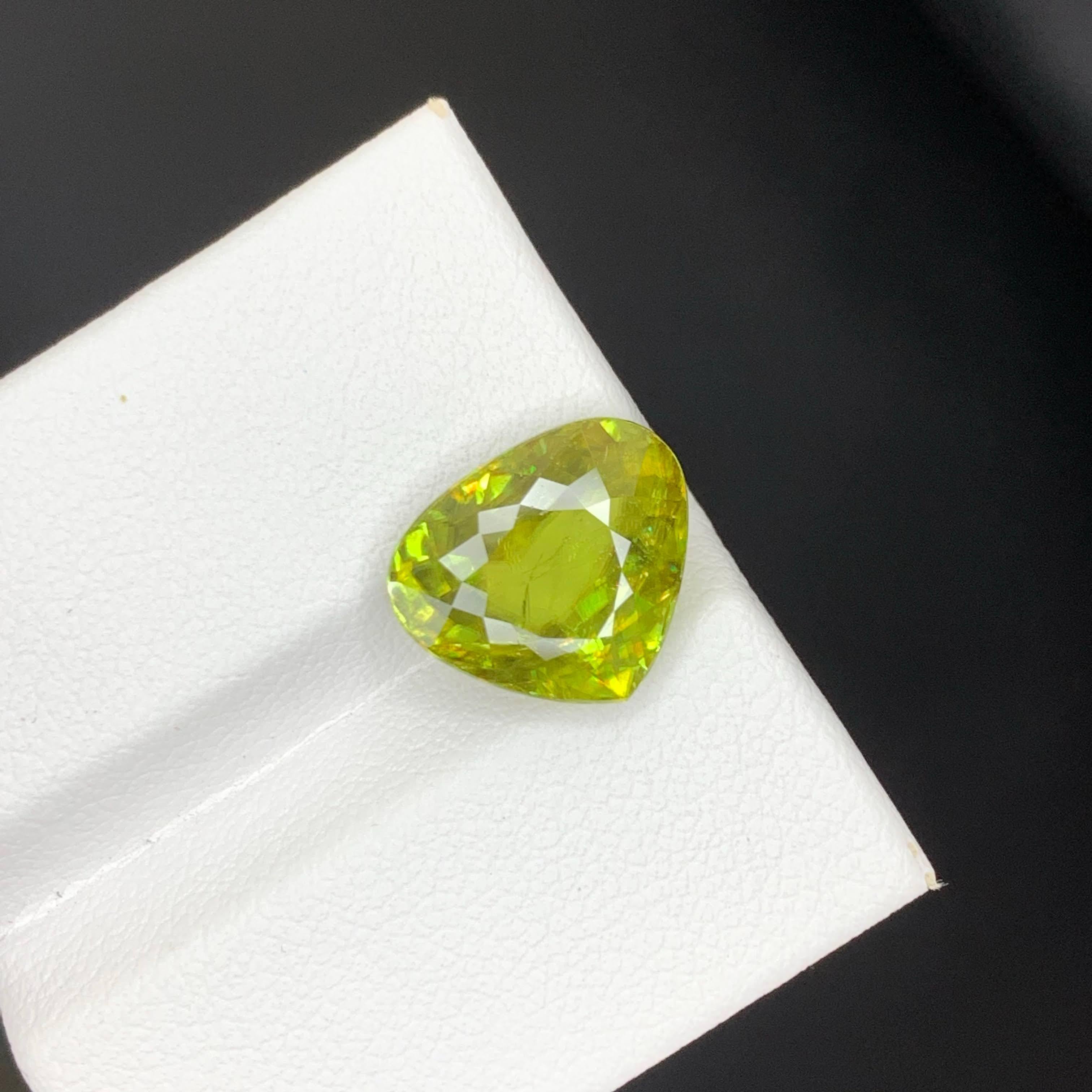 5,30 carati di Greene & Greene Stone naturale sciolto con taglio a cuore Gemma del Madagascar in vendita 4