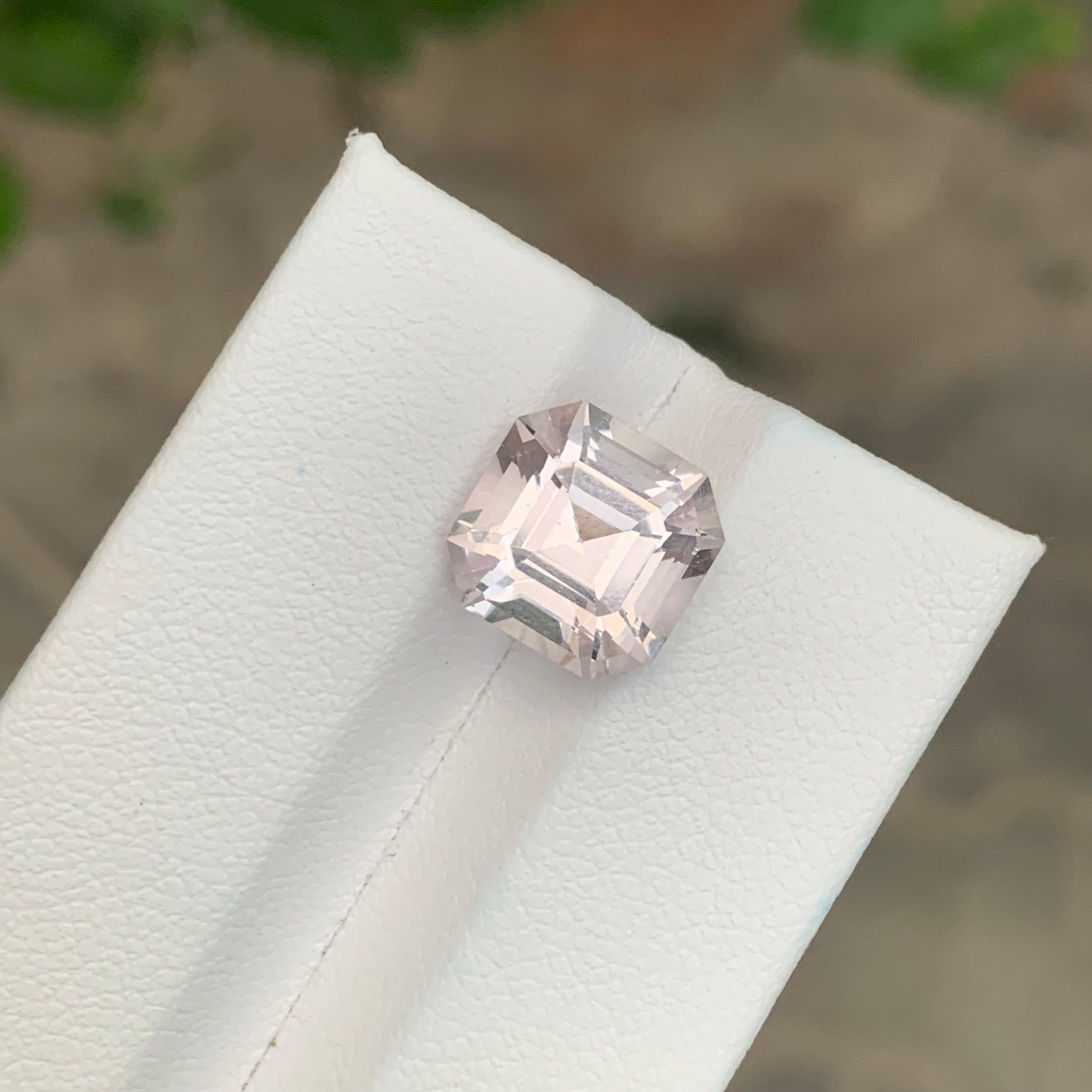 5.30 Carat Natural Loose Morganite Square Shape Gemstone For Sale 3