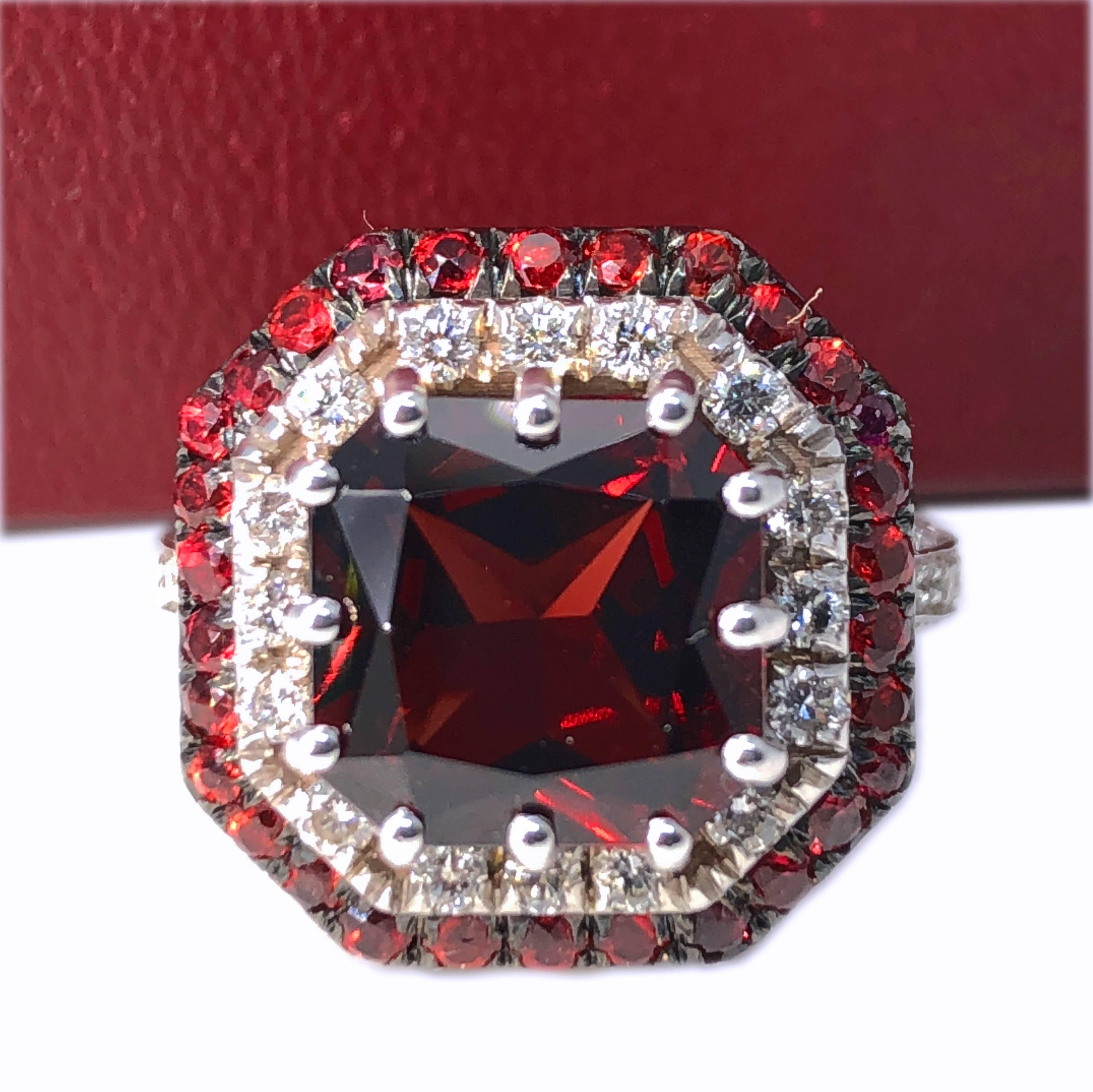 Berca 5.30 Kt Natural Red Spessartine Ruby White Diamond Setting Cocktail Ring 1