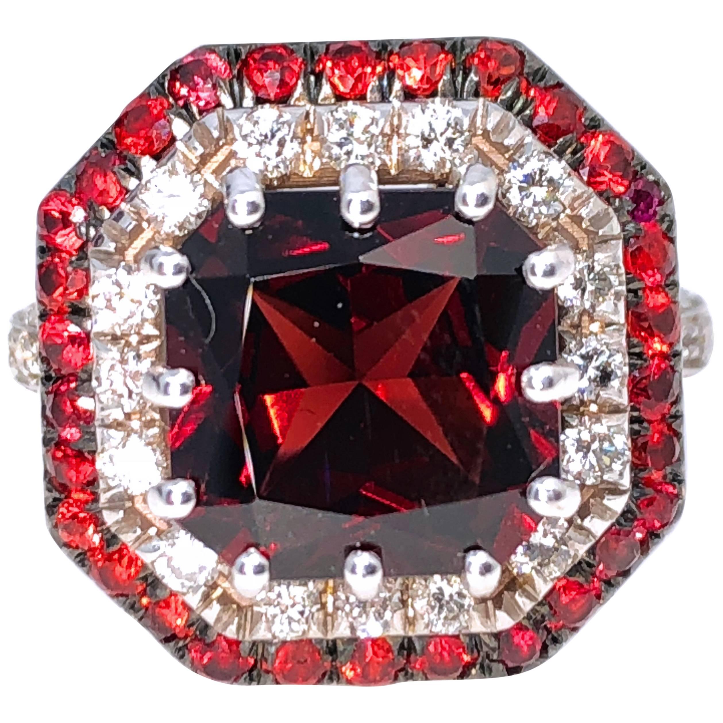 Berca 5.30 Kt Natural Red Spessartine Ruby White Diamond Setting Cocktail Ring