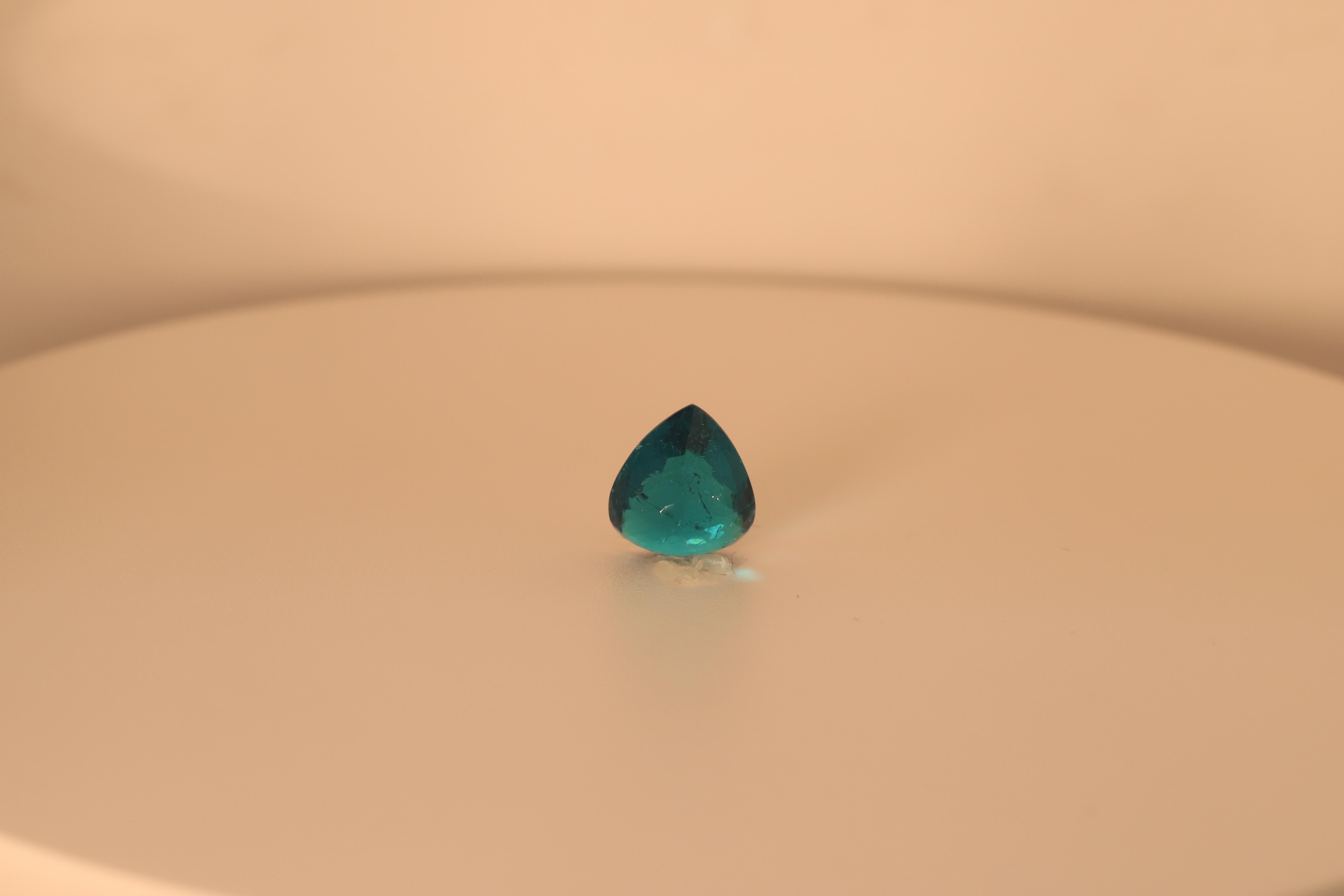 Art Deco 5.30 Carat Pear-Cut Brazil Paraiba Beautiful Gemstone
