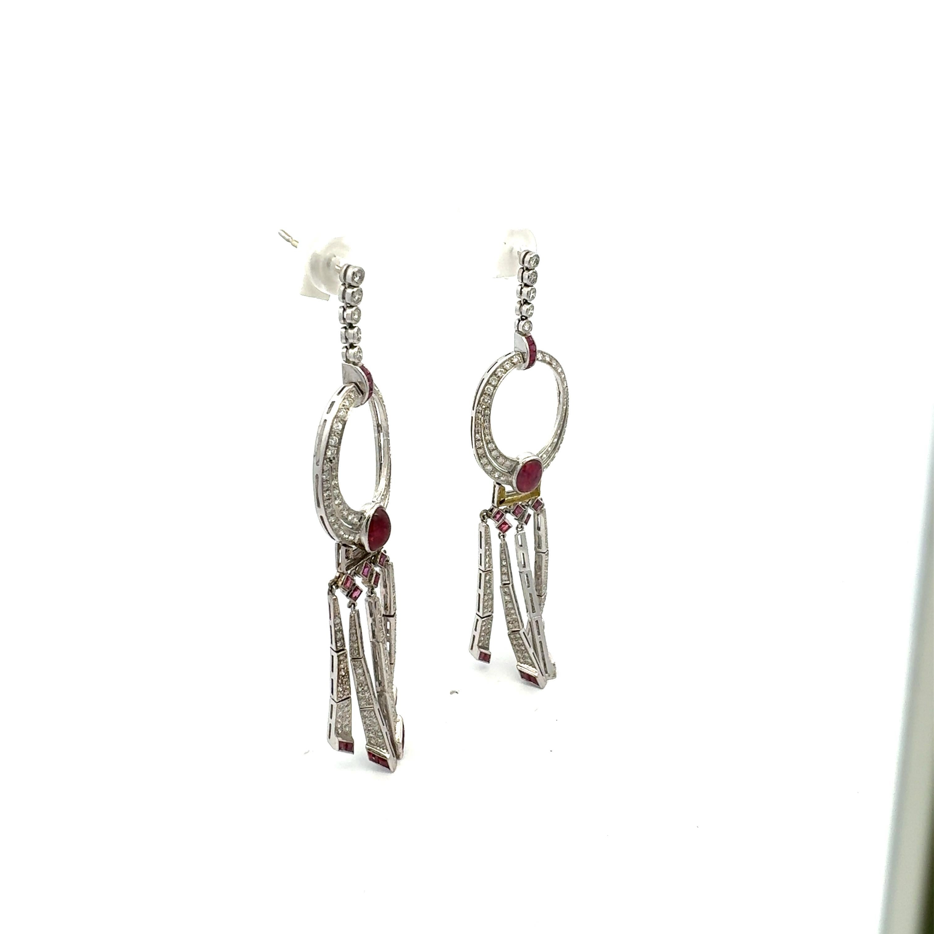 Donna Orecchini a goccia in platino con diamante tondo brillante H SI1 da 5,30 carati in vendita