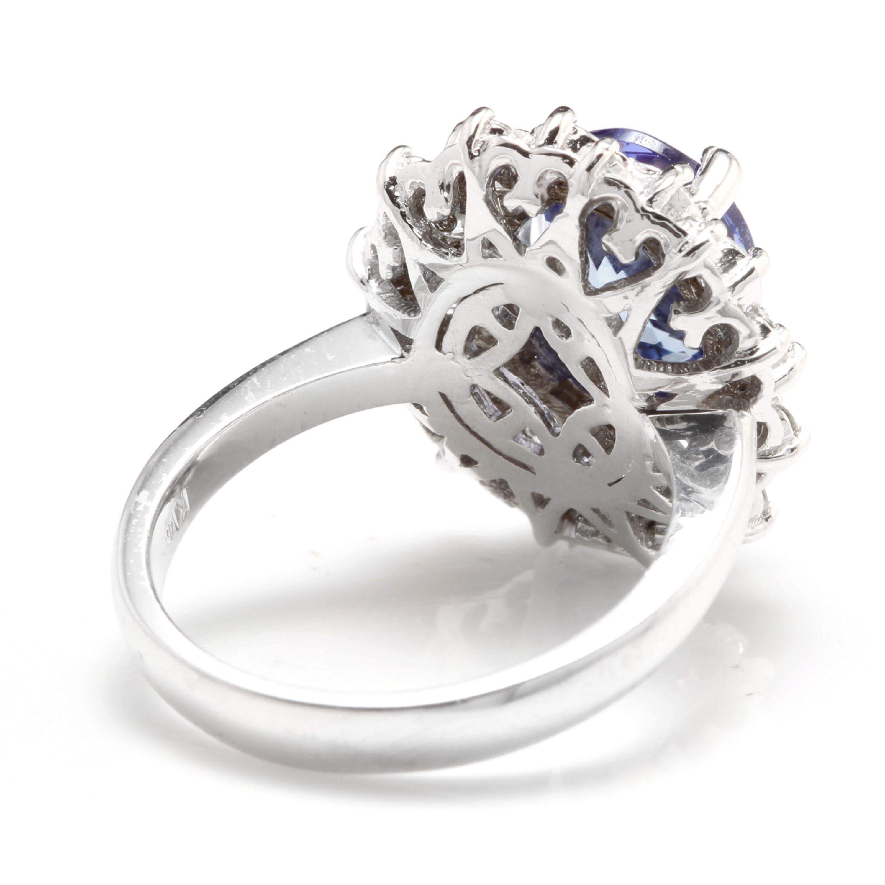 5.30 Carat Natural Tanzanite and Diamond 14 Karat Solid White Gold Ring In New Condition For Sale In Los Angeles, CA