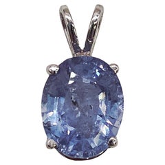 5.30 Carats Oval Shape Natural Blue Sapphire Pendant
