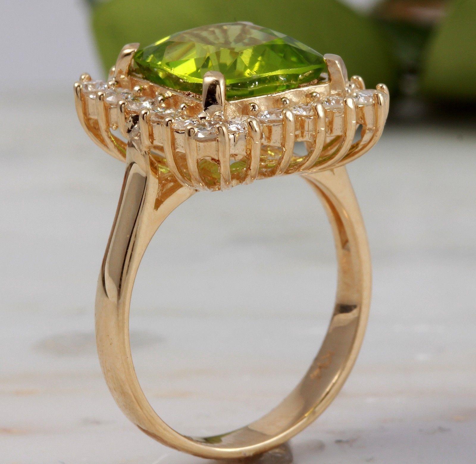 Mixed Cut 5.30 Carat Natural Very Nice Looking Peridot and Diamond 14K Solid Gold Ring For Sale
