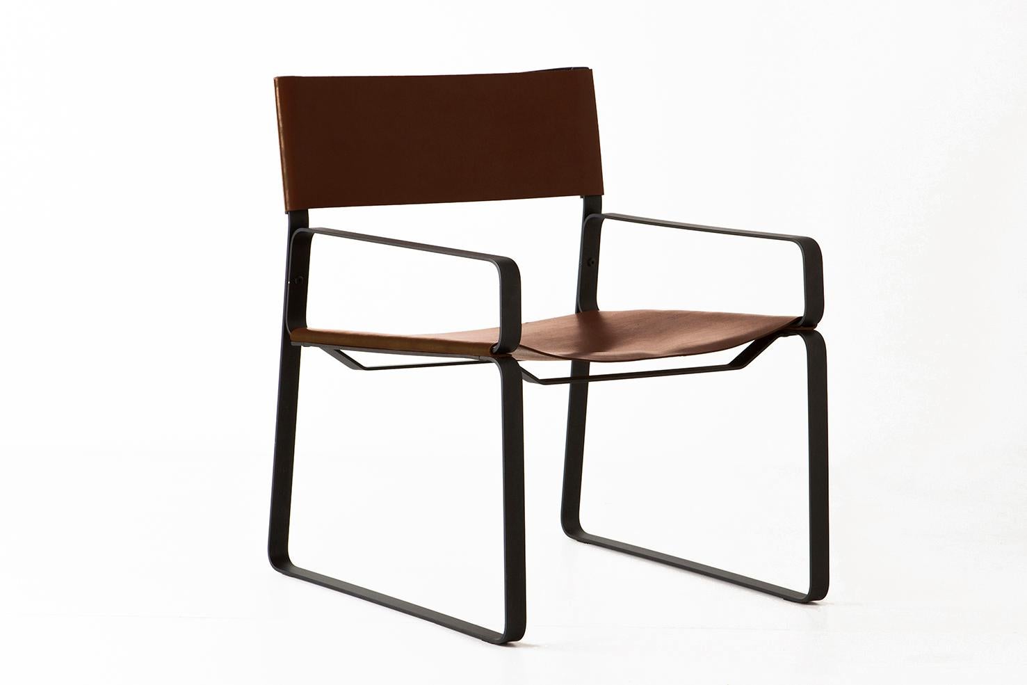 5:30 Chaise longue:: cuir tanné naturel:: cadre en acier:: noir en vente 2