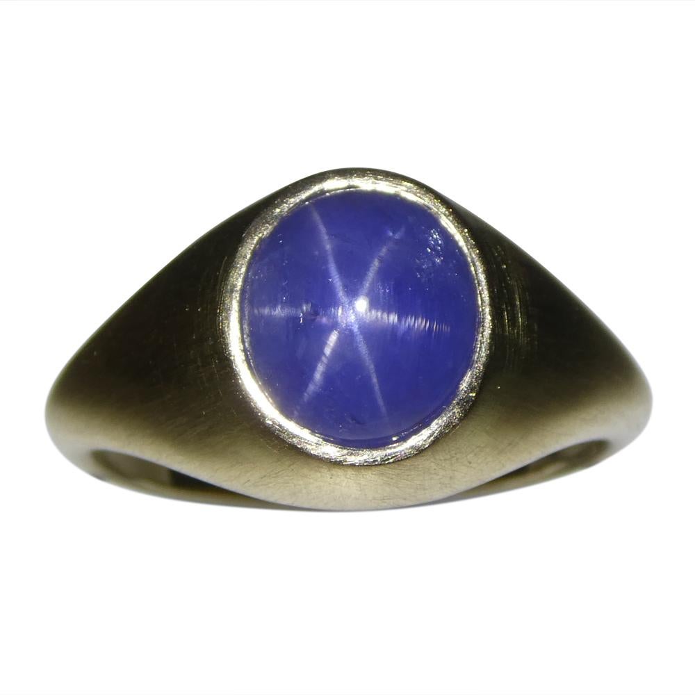 Contemporaneo Anello con zaffiro blu da 5,30 carati in oro giallo 14 ct. in vendita