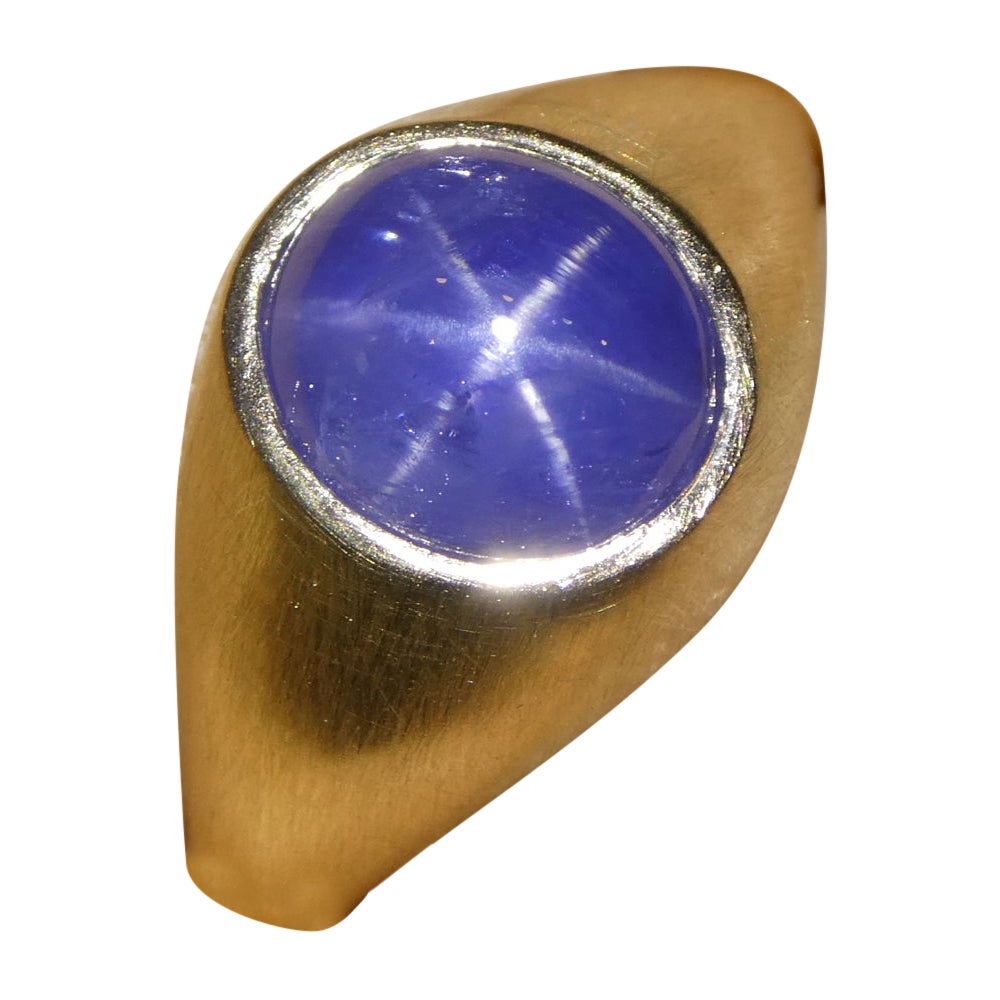 Anello con zaffiro blu da 5,30 carati in oro giallo 14 ct. in vendita