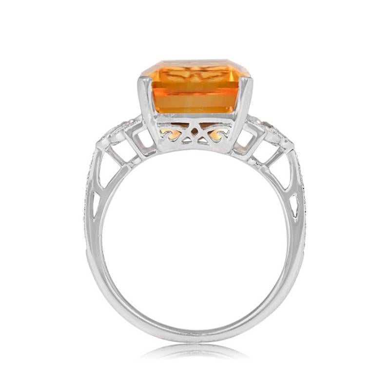 5.30ct Emerald Cut Citrine Cocktail Ring, 18k White Gold In Excellent Condition For Sale In New York, NY