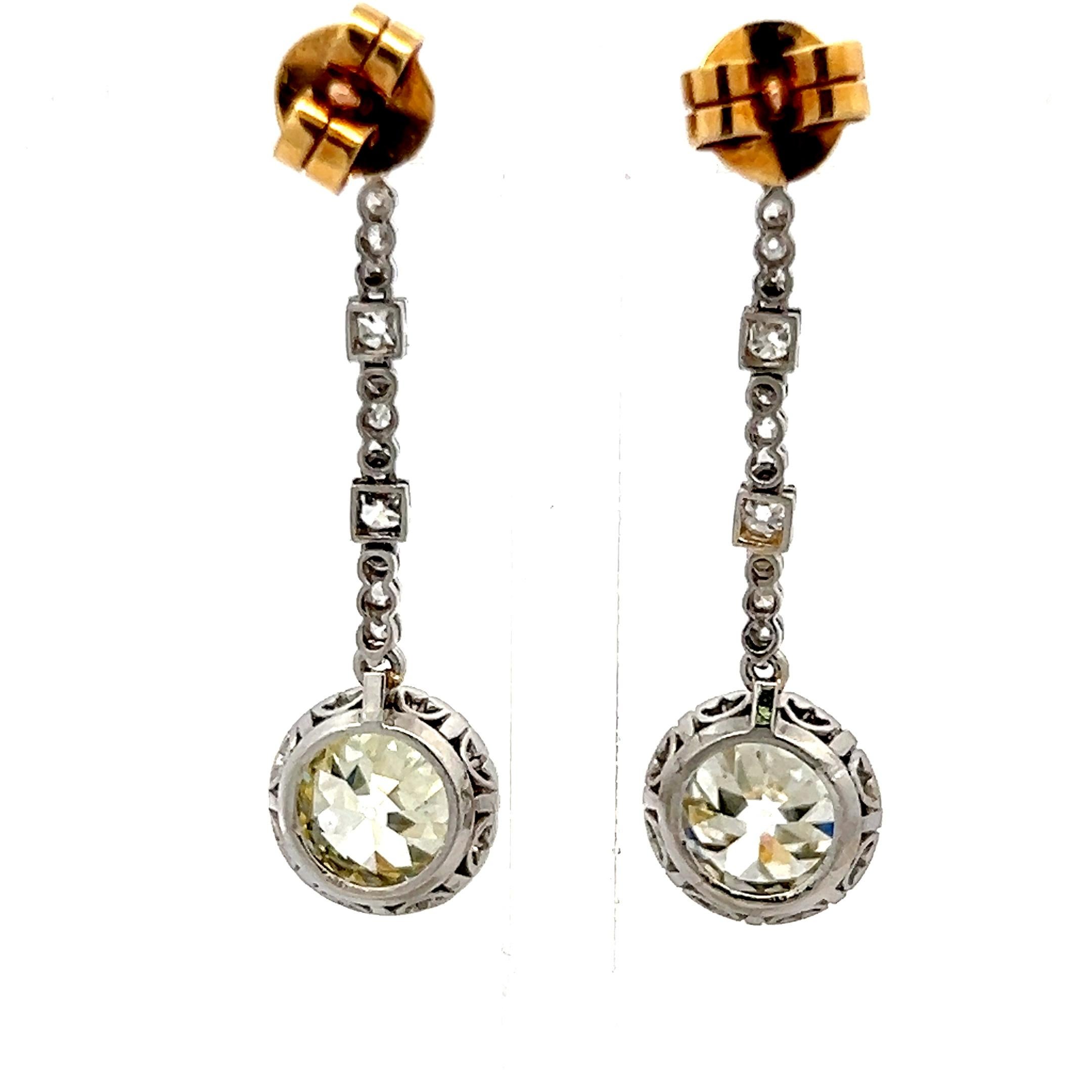 Pendientes colgantes de oro de dos tonos con diamantes S-I VS2-SI2 de corte europeo antiguo de 5,31 quilates en venta 5